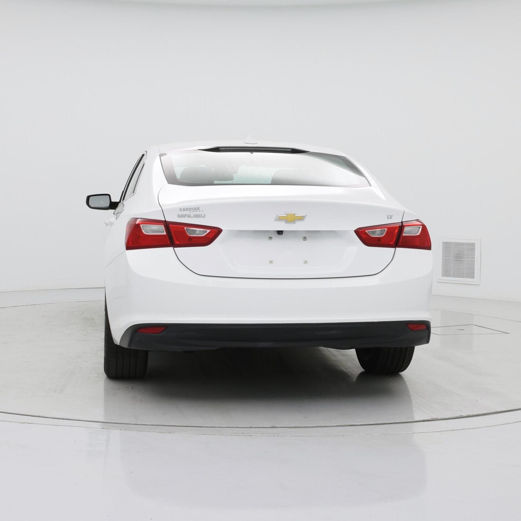 Thumbnail: 2023 Chevrolet Malibu - 6