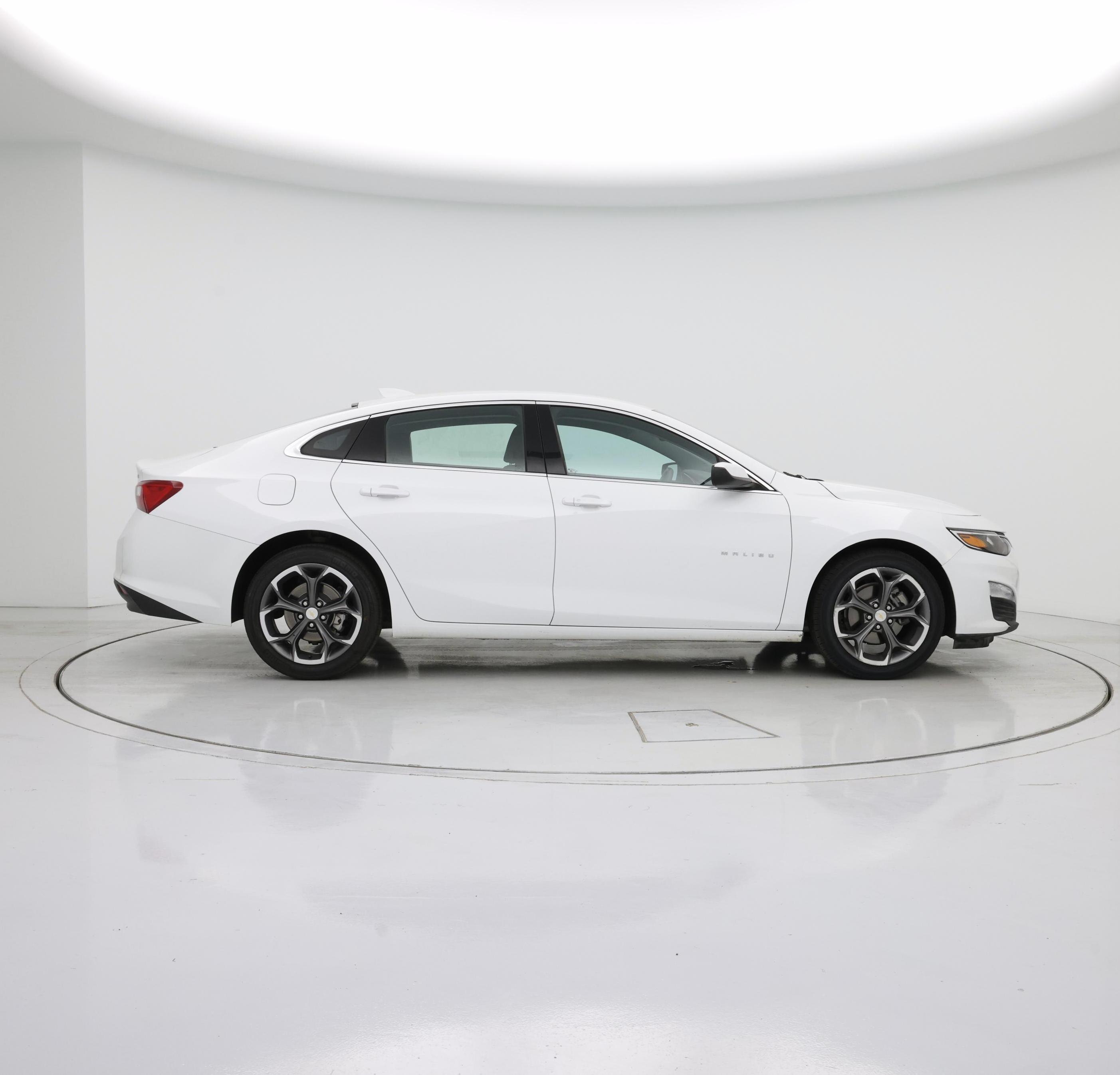 Thumbnail: 2023 Chevrolet Malibu - 7