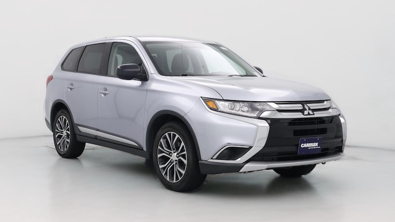 2016 Mitsubishi Outlander ES Hero Image