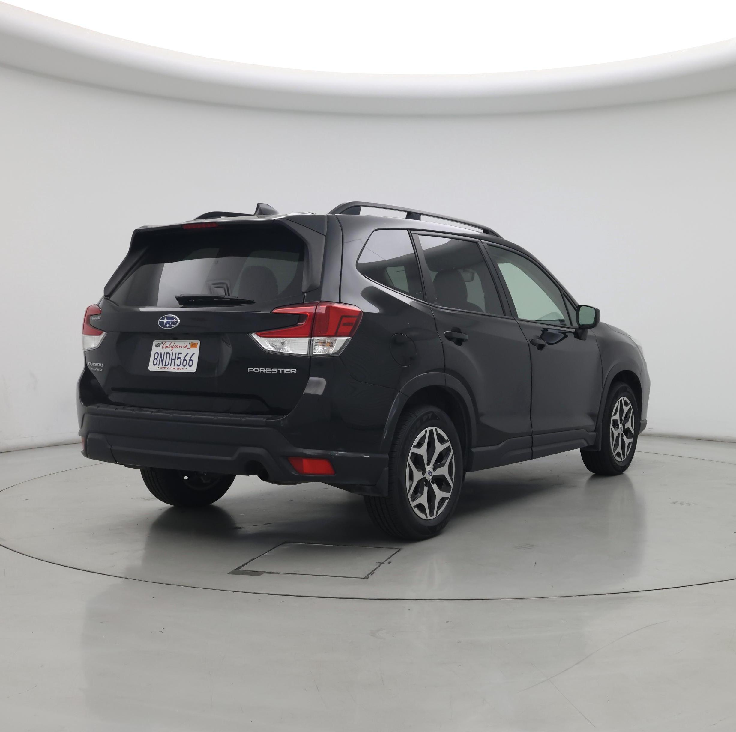 Thumbnail: 2020 Subaru Forester - 8