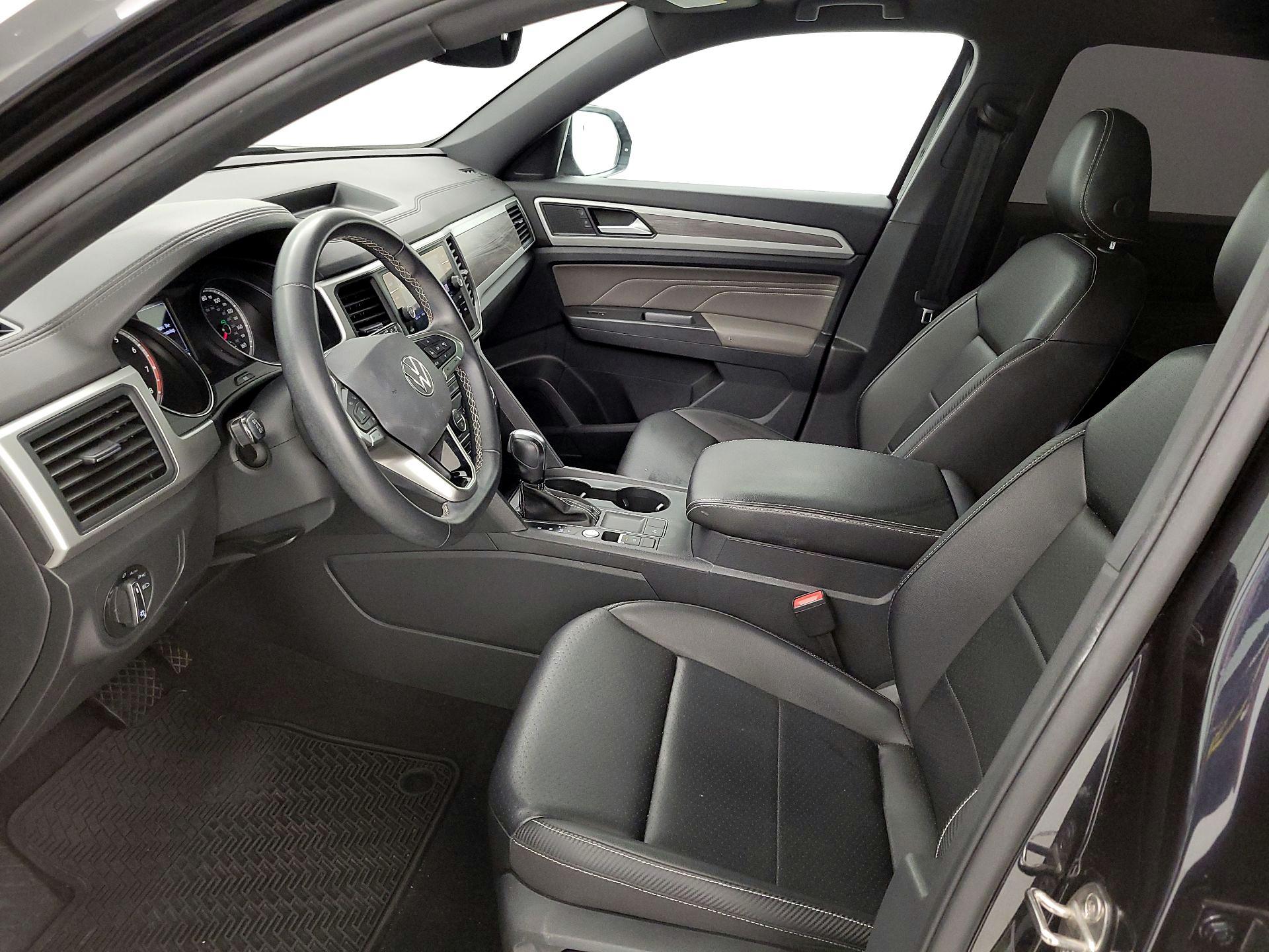 Thumbnail: 2021 Volkswagen Atlas - 11