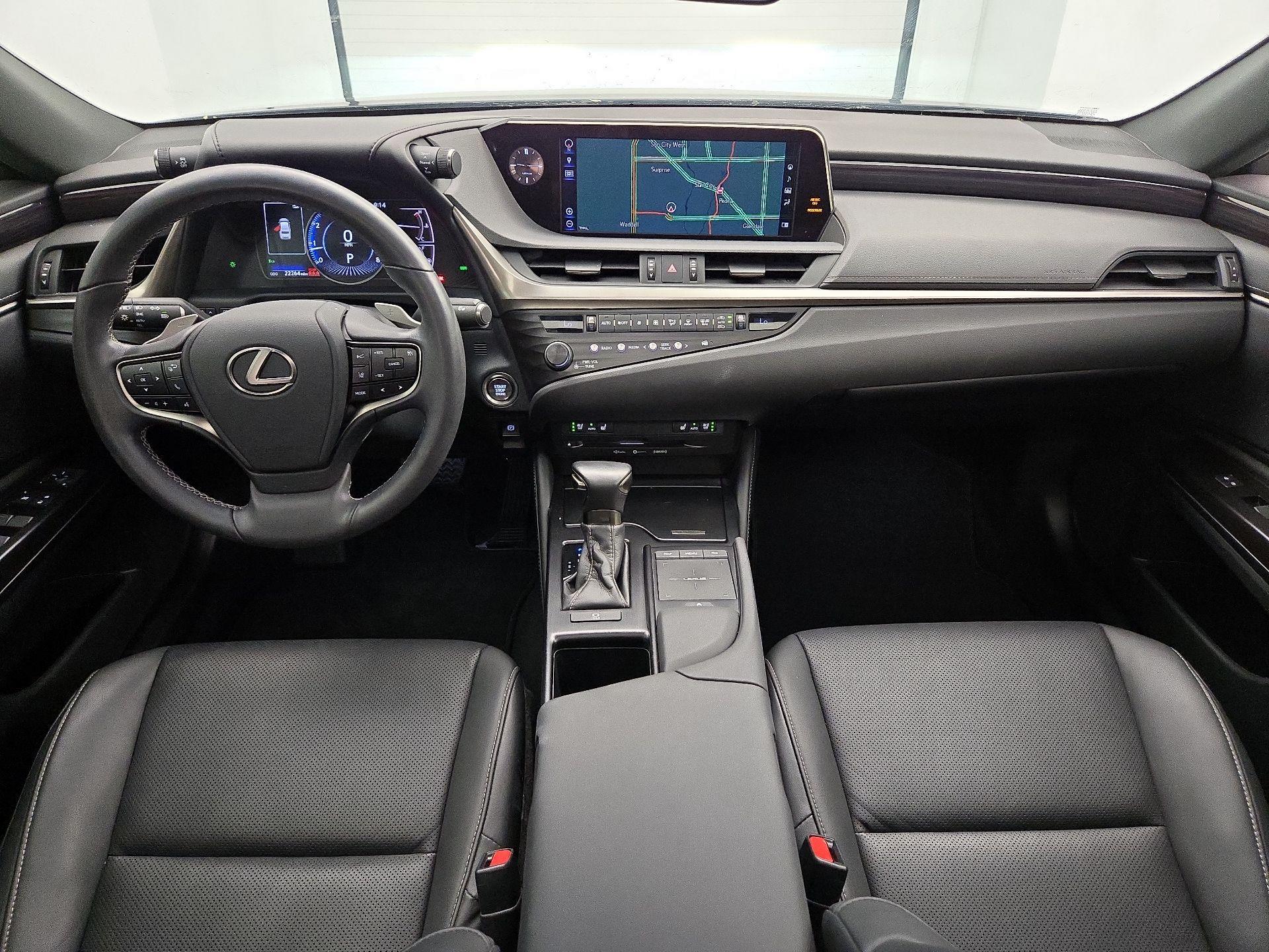 Thumbnail: 2019 Lexus ES - 9