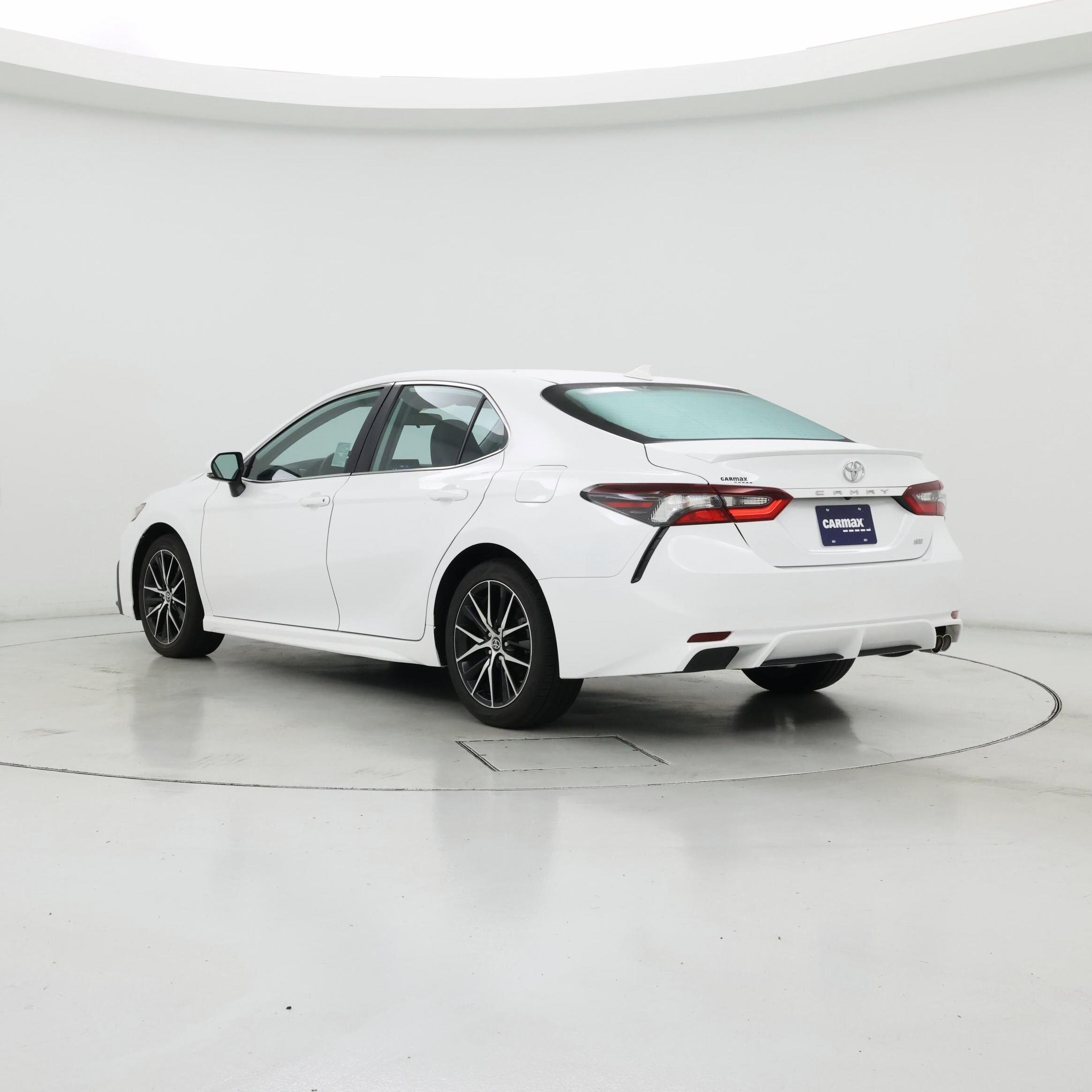 Thumbnail: 2024 Toyota Camry - 2