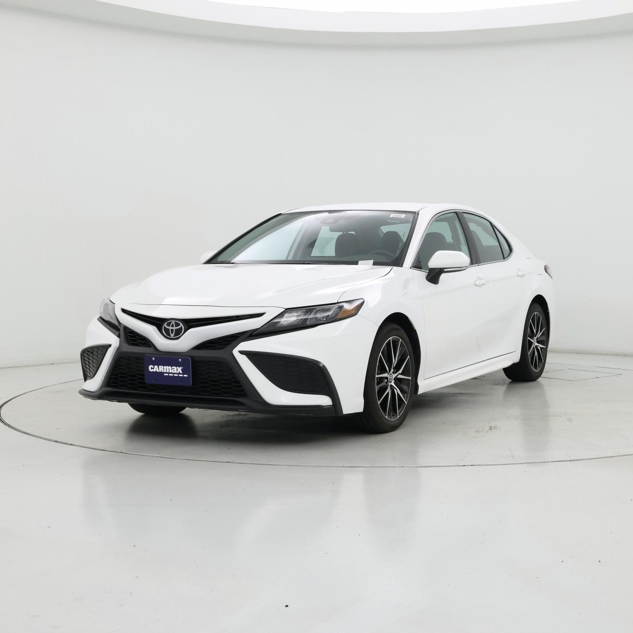 Thumbnail: 2024 Toyota Camry - 4