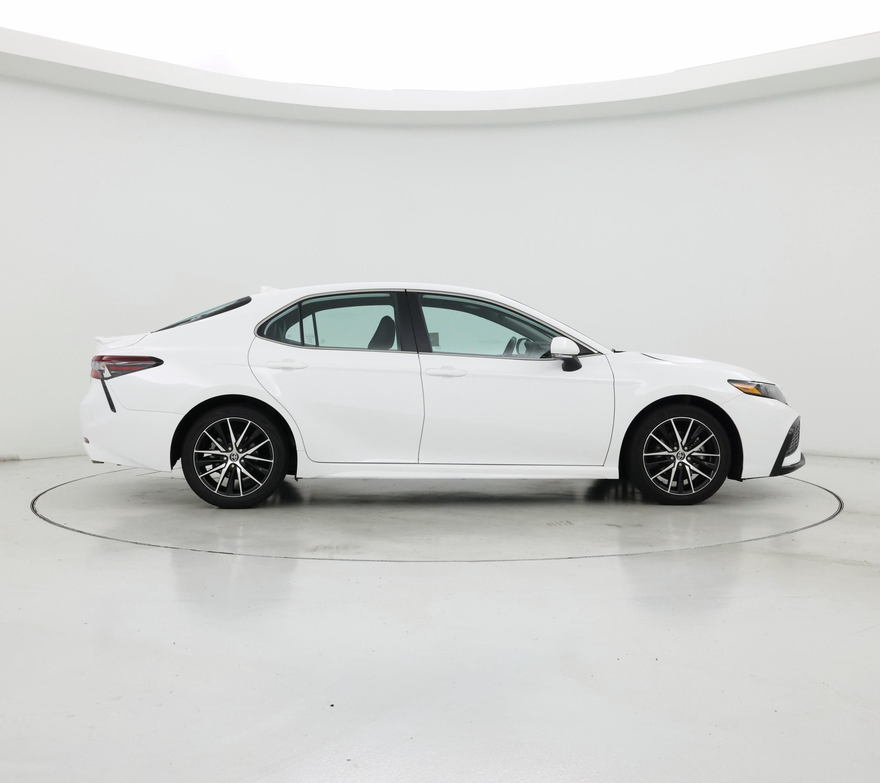 Thumbnail: 2024 Toyota Camry - 7