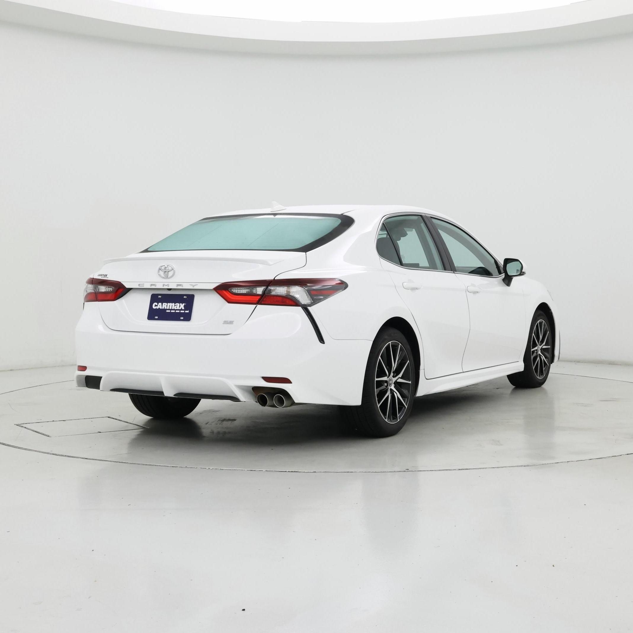 Thumbnail: 2024 Toyota Camry - 8