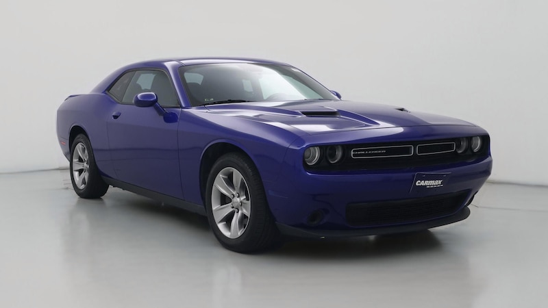 2018 Dodge Challenger SXT Hero Image