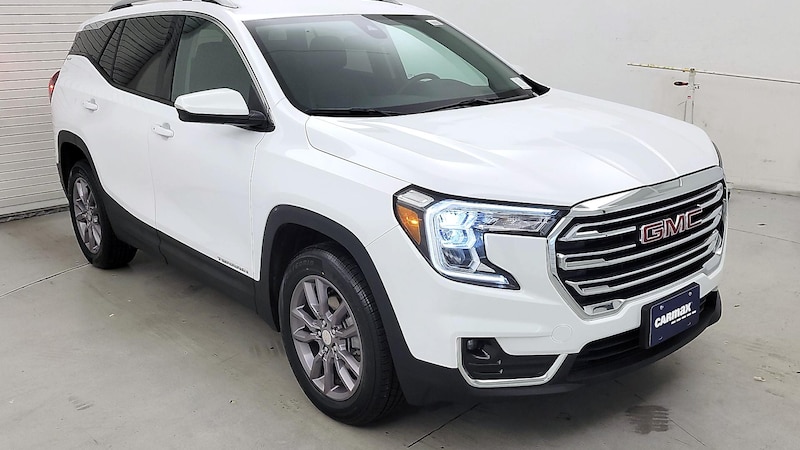 2024 GMC Terrain SLT Hero Image