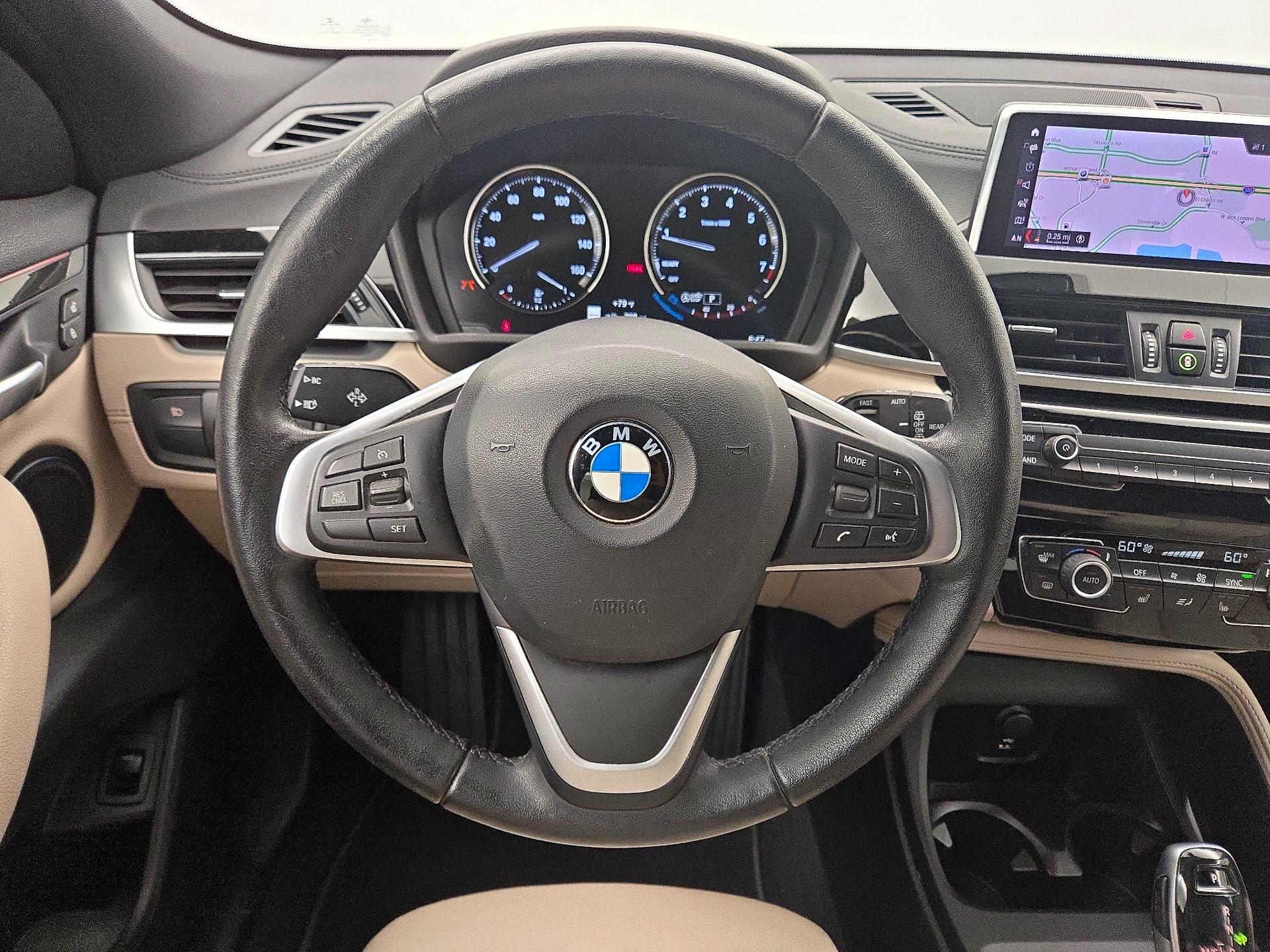 Thumbnail: 2022 BMW X2 - 10