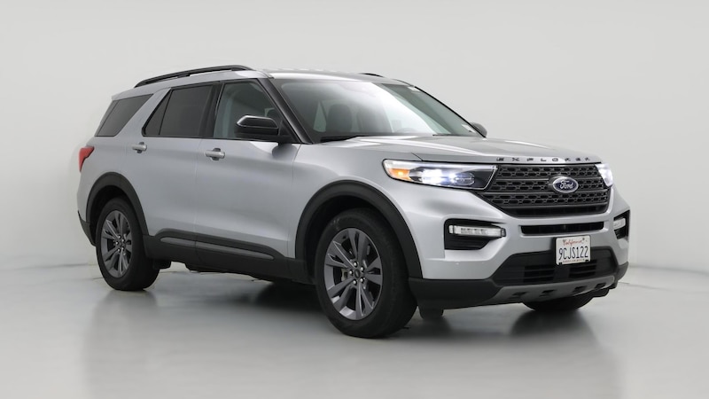2022 Ford Explorer XLT Hero Image