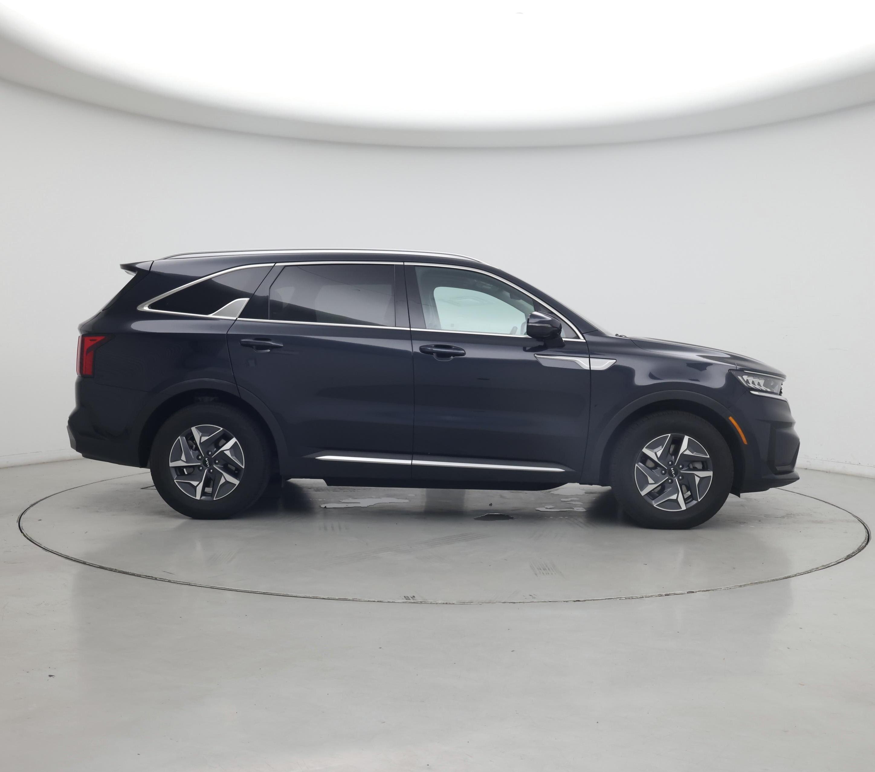 Thumbnail: 2023 Kia Sorento - 7