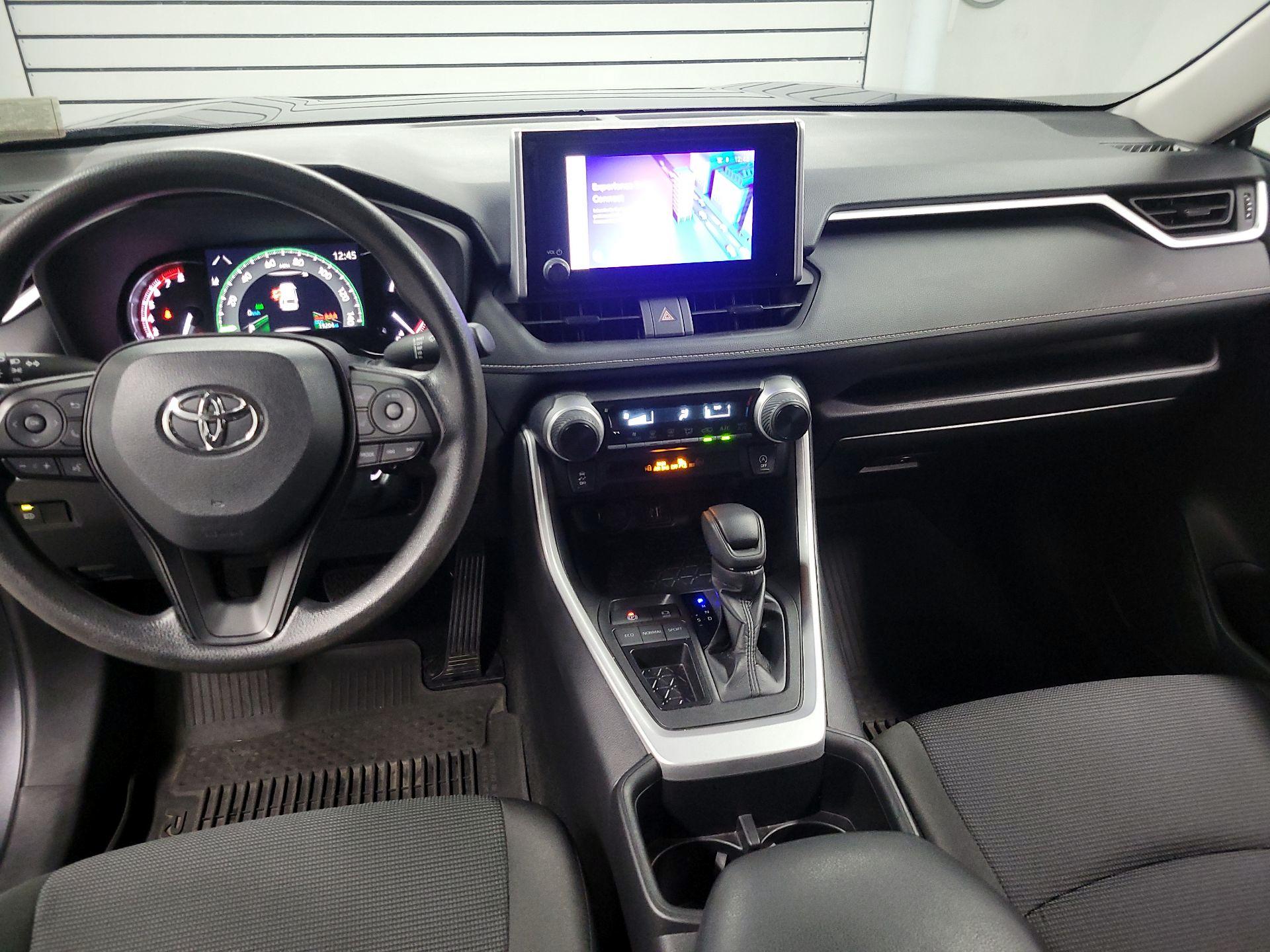 Thumbnail: 2024 Toyota RAV4 - 9