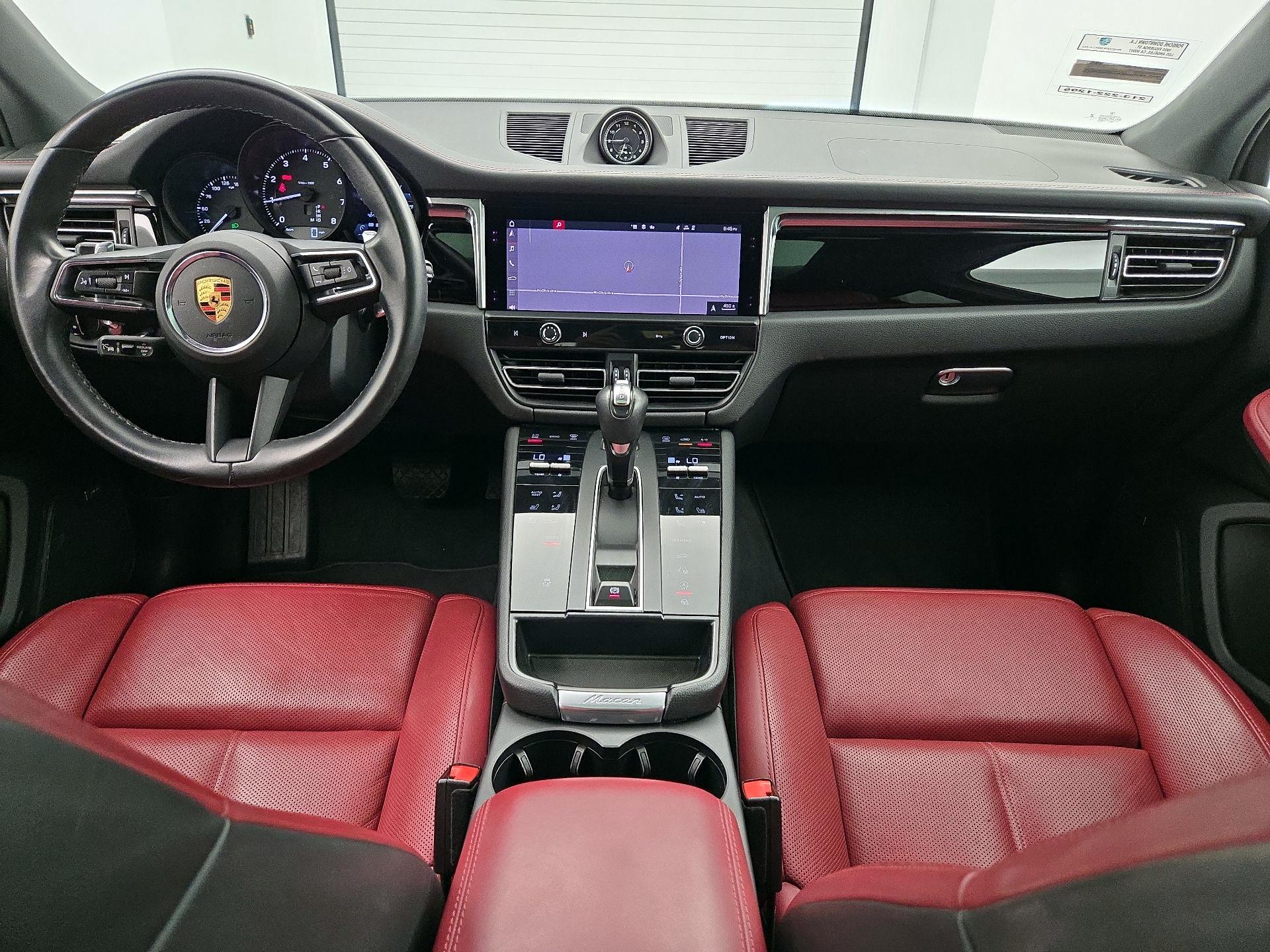 Thumbnail: 2022 Porsche Macan - 9