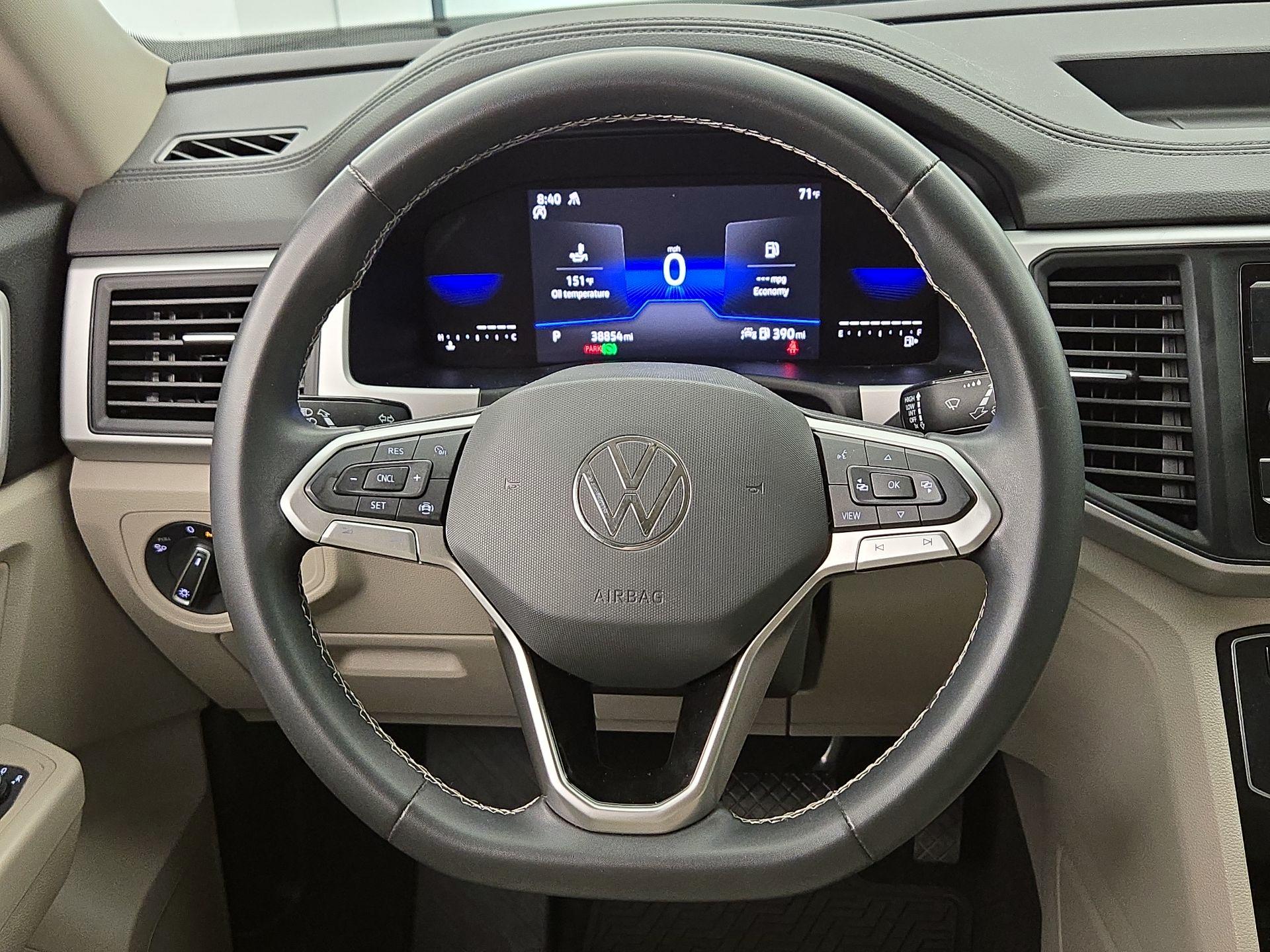 Thumbnail: 2022 Volkswagen Atlas - 10
