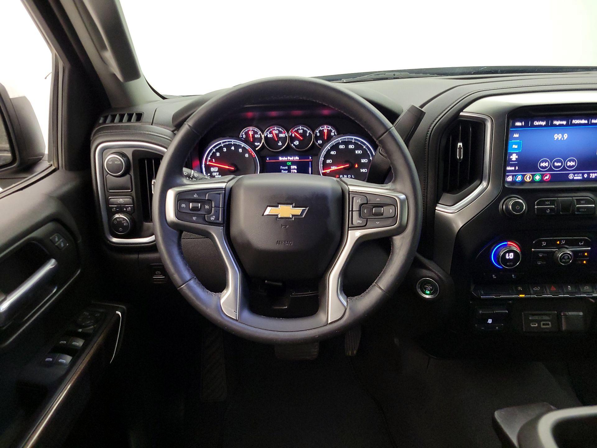 Thumbnail: 2021 Chevrolet Silverado 1500 - 10