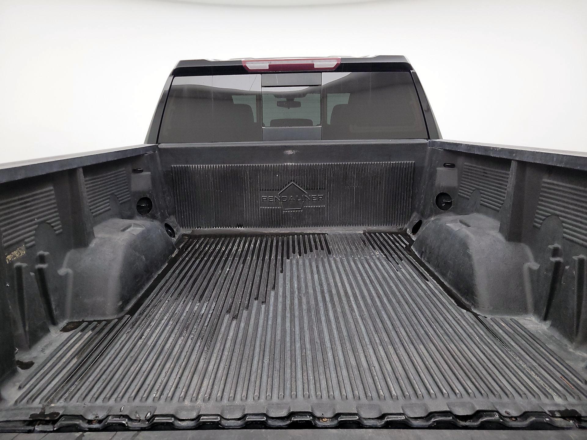 Thumbnail: 2021 Chevrolet Silverado 1500 - 18
