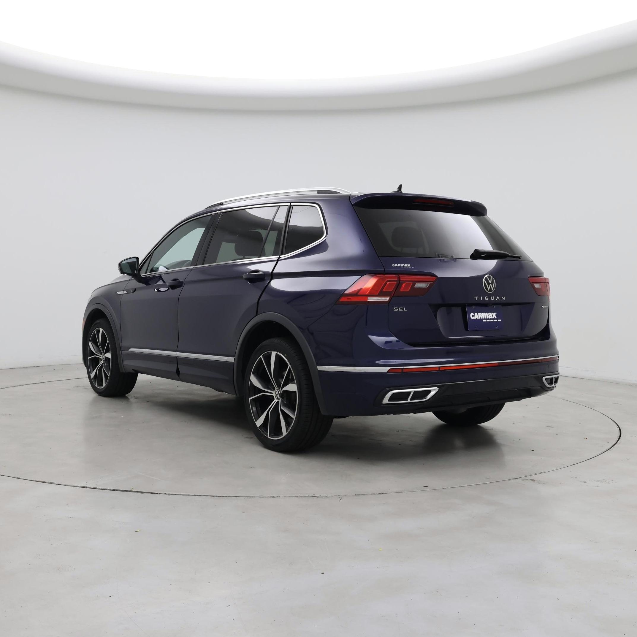 Thumbnail: 2022 Volkswagen Tiguan - 2