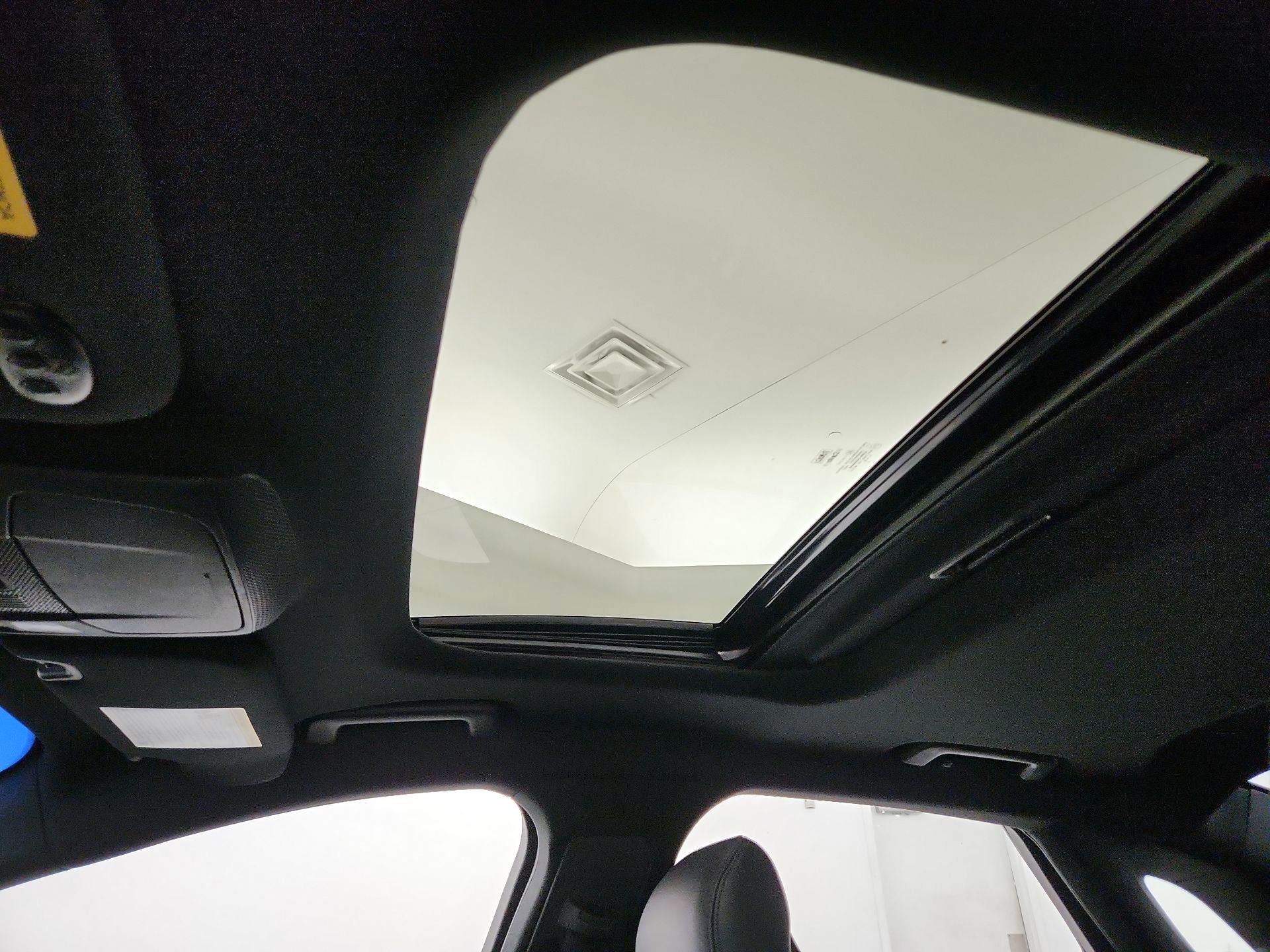 Thumbnail: 2017 Lincoln MKZ - 20