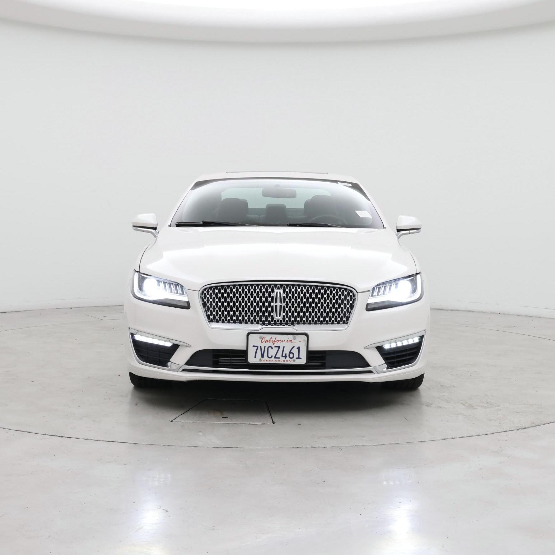 Thumbnail: 2017 Lincoln MKZ - 5
