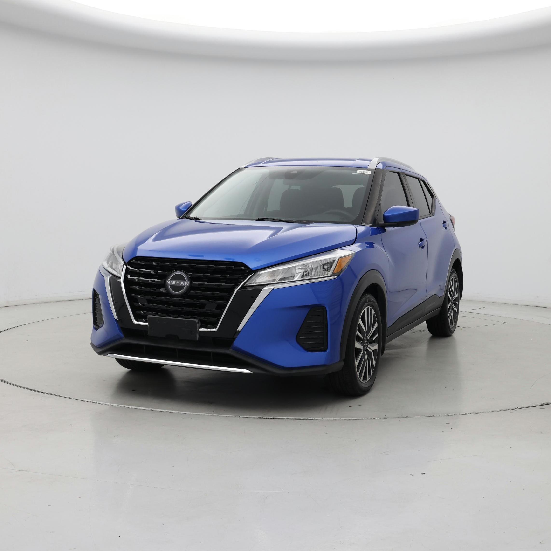 Thumbnail: 2023 Nissan Kicks - 4