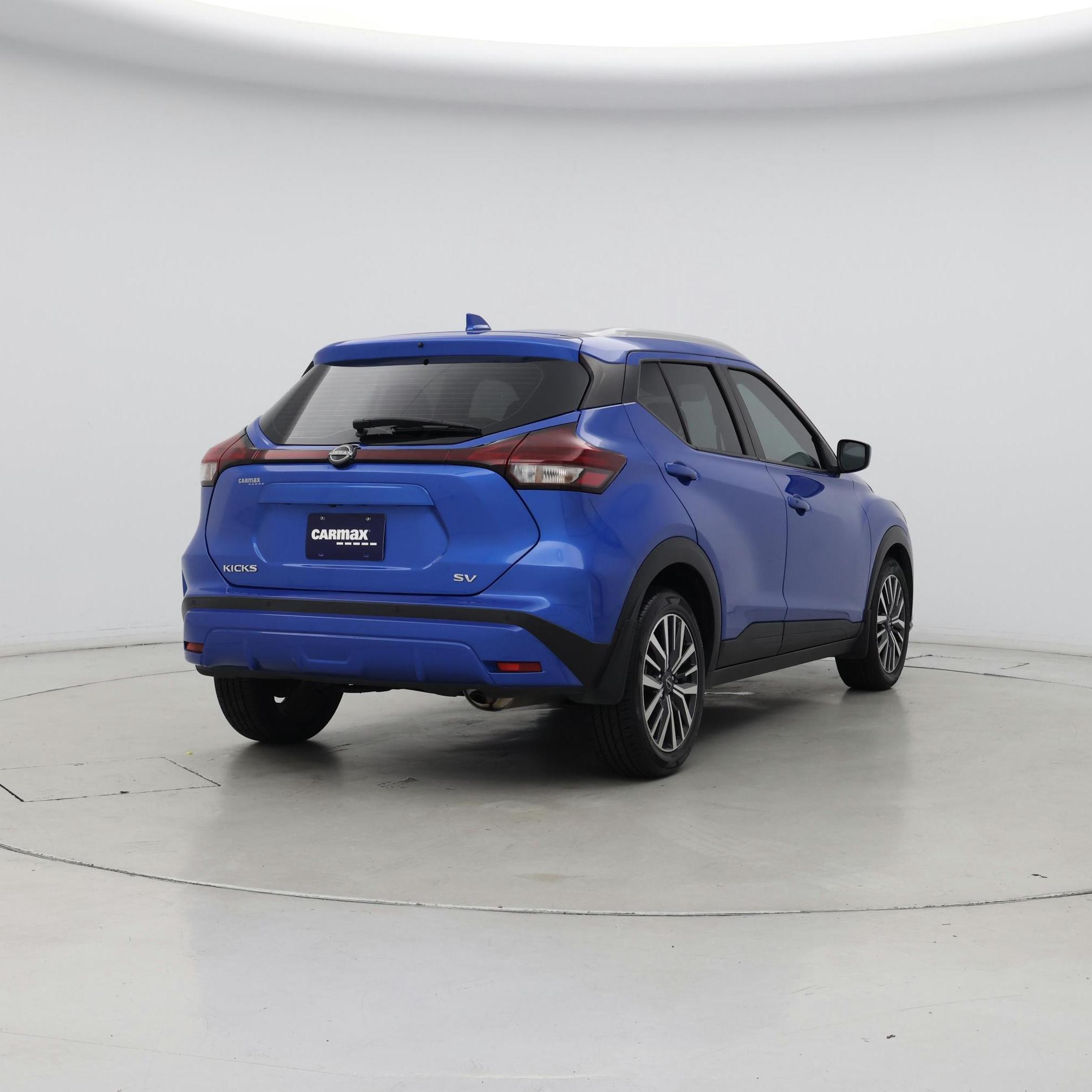 Thumbnail: 2023 Nissan Kicks - 8