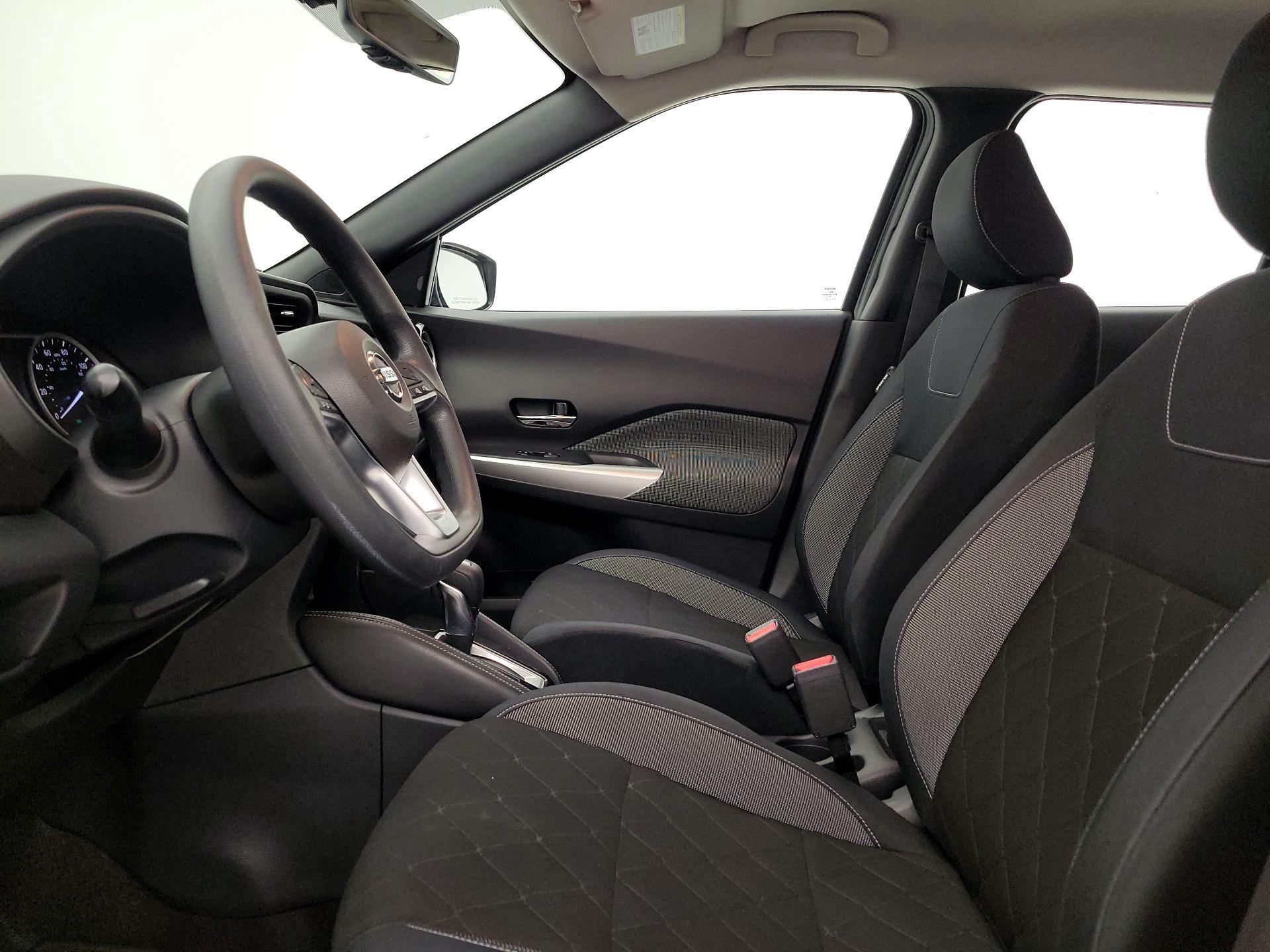 Thumbnail: 2019 Nissan Kicks - 11