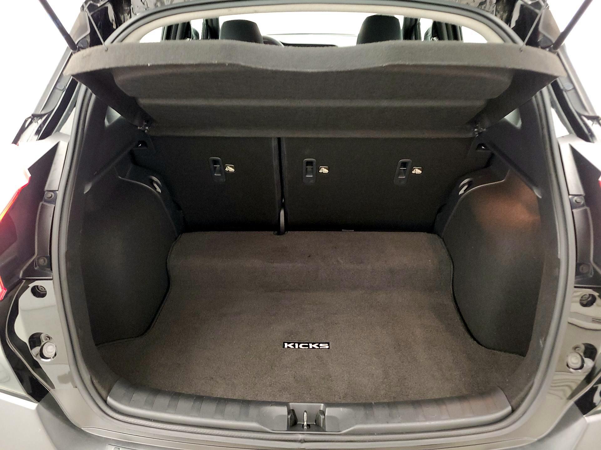Thumbnail: 2019 Nissan Kicks - 20