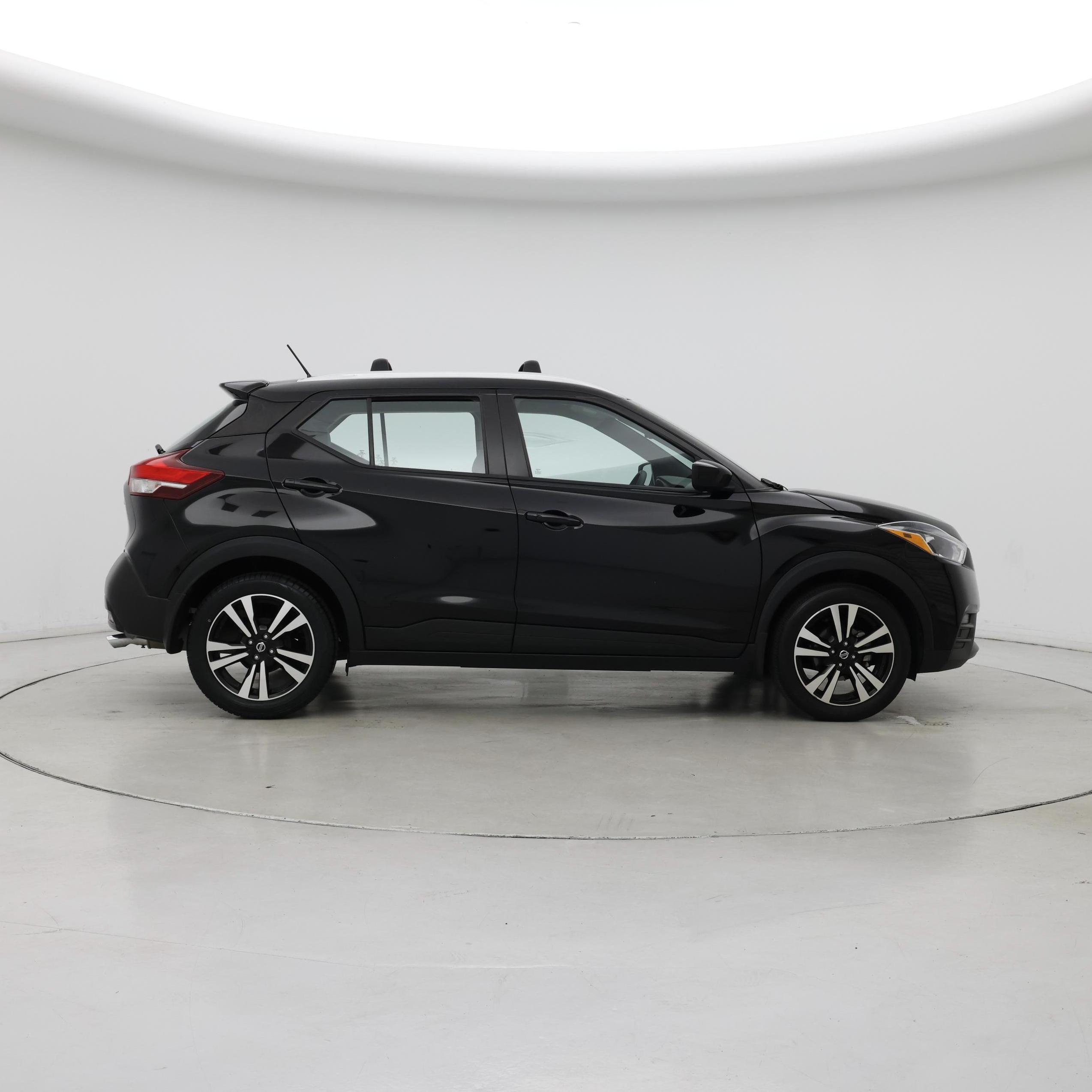 Thumbnail: 2019 Nissan Kicks - 7