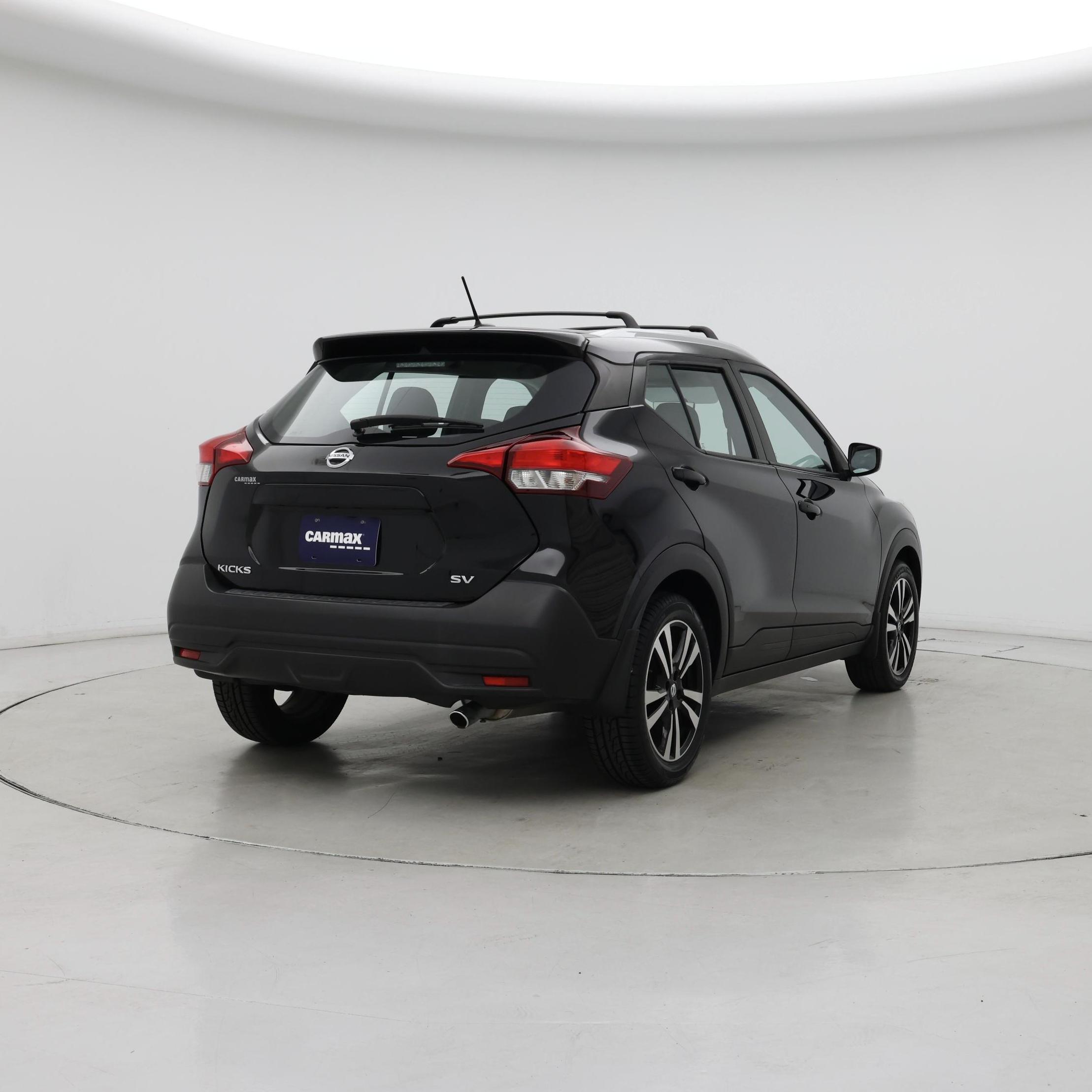 Thumbnail: 2019 Nissan Kicks - 8