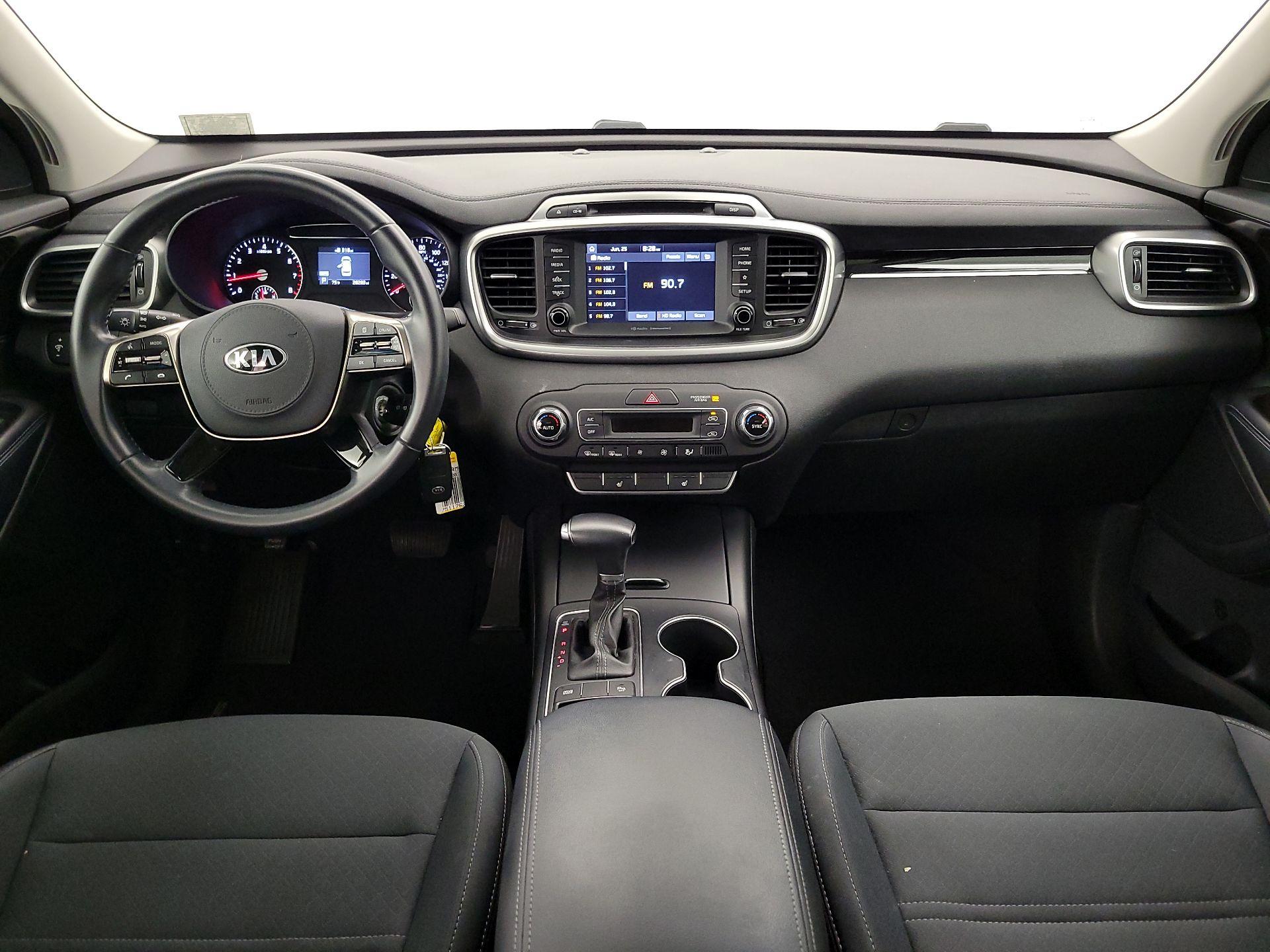 Thumbnail: 2019 Kia Sorento - 9