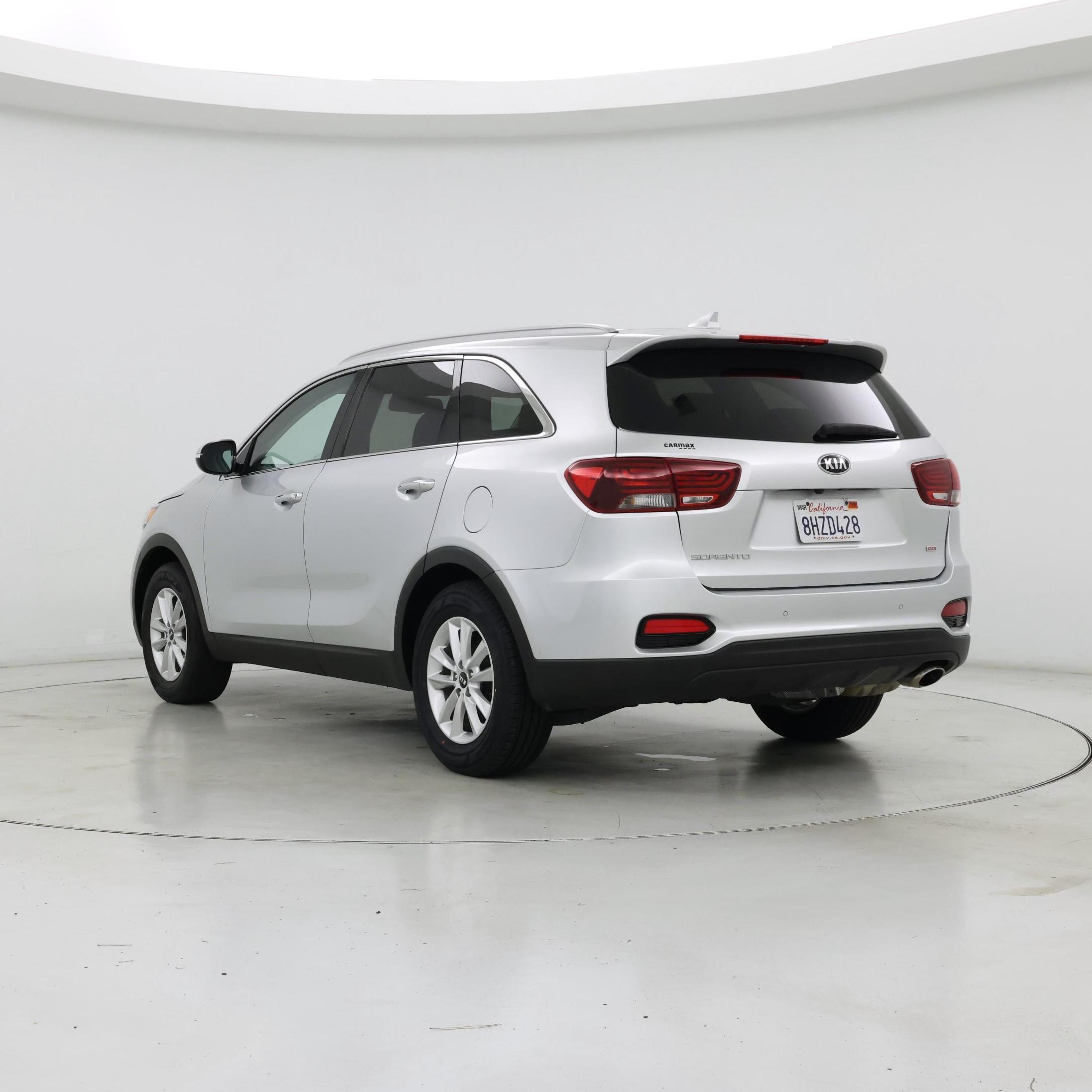 Thumbnail: 2019 Kia Sorento - 2