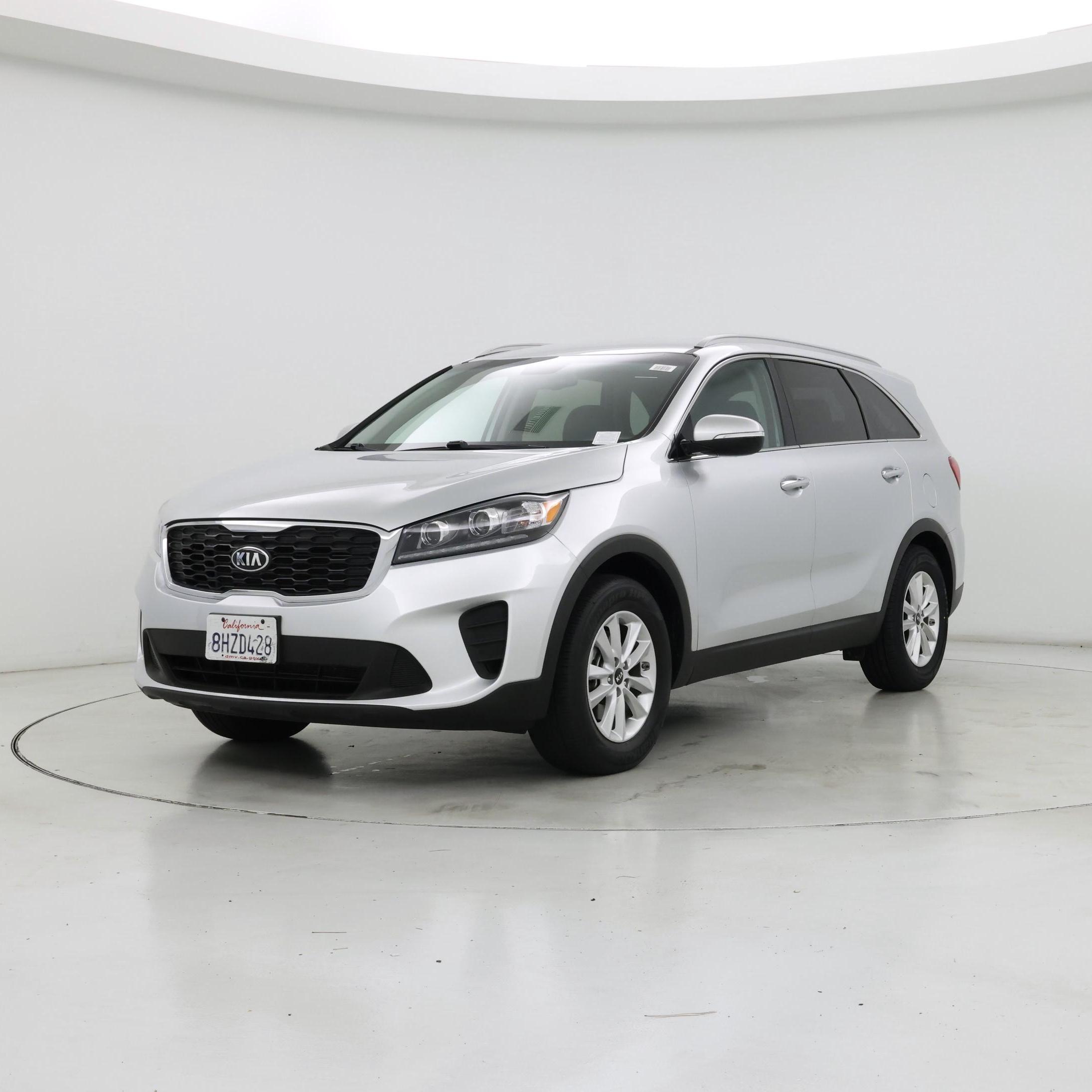 Thumbnail: 2019 Kia Sorento - 4