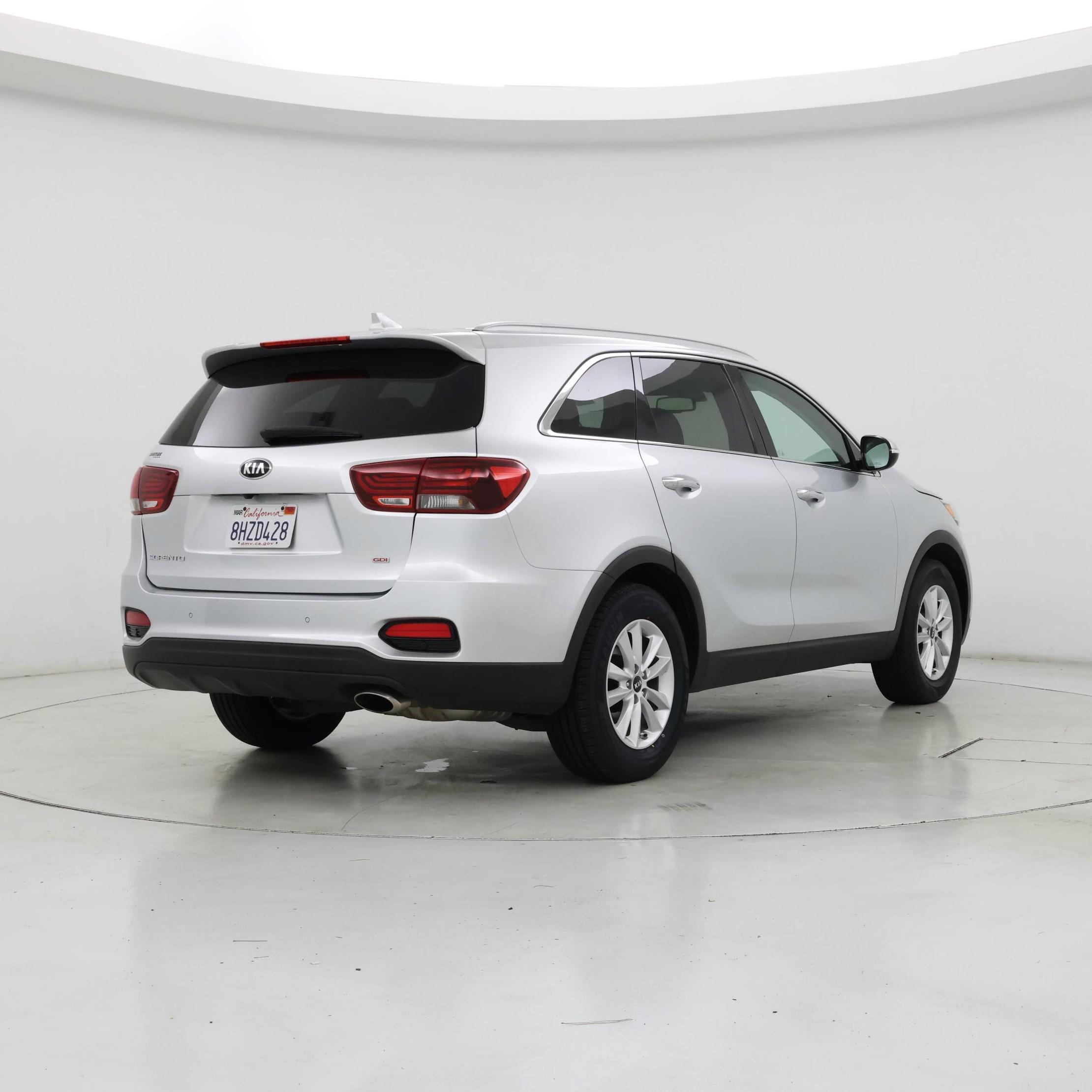Thumbnail: 2019 Kia Sorento - 8