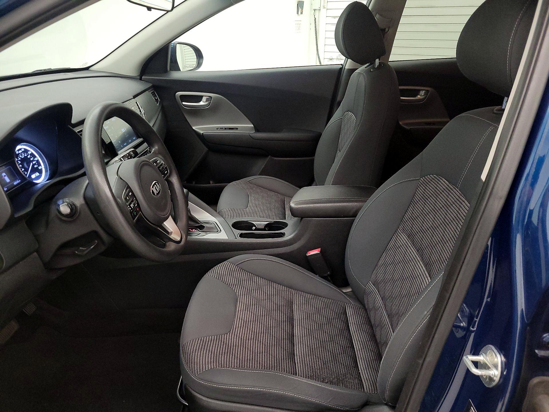 Thumbnail: 2019 Kia Niro - 11