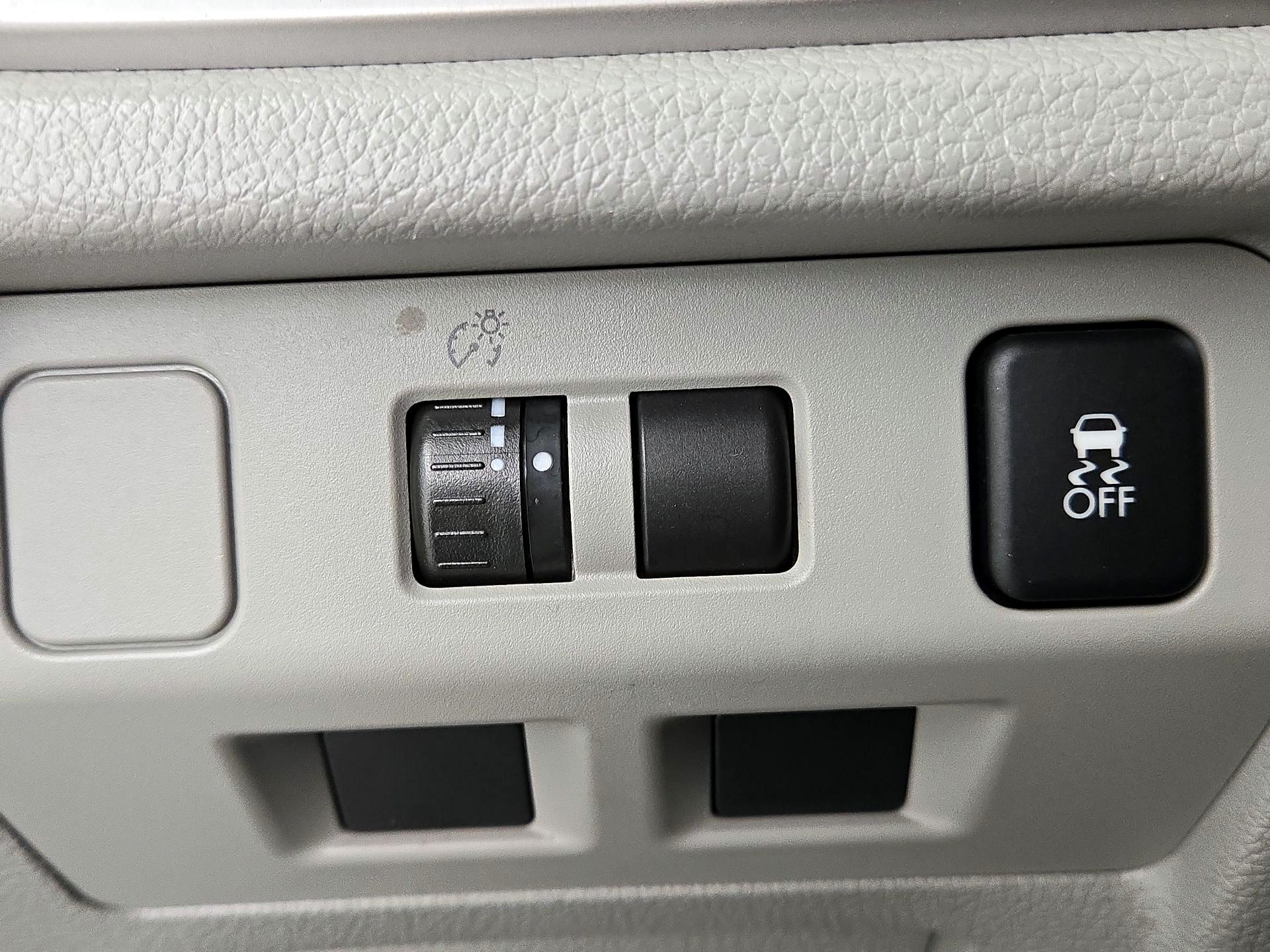 Thumbnail: 2015 Subaru Forester - 13