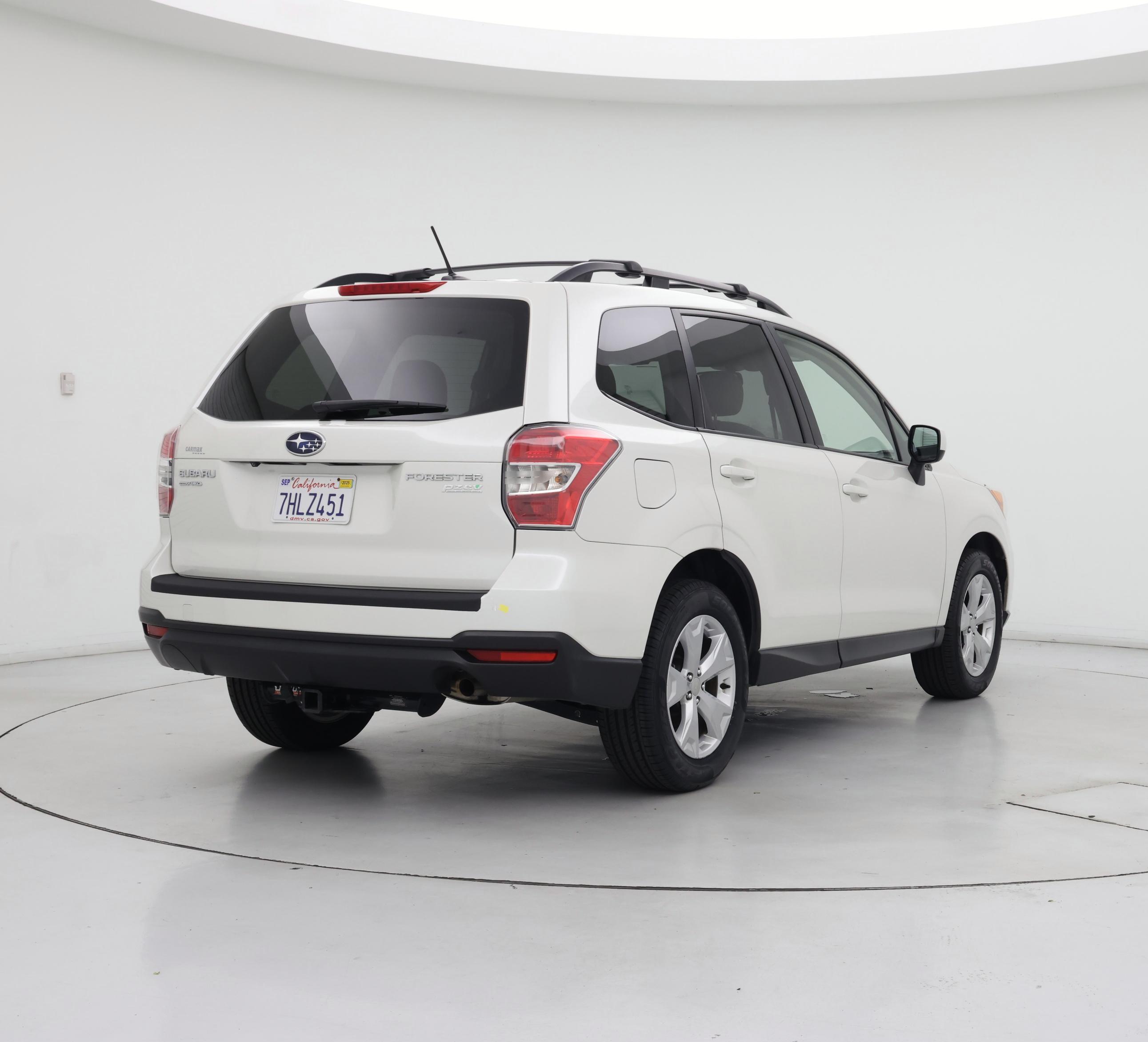 Thumbnail: 2015 Subaru Forester - 8