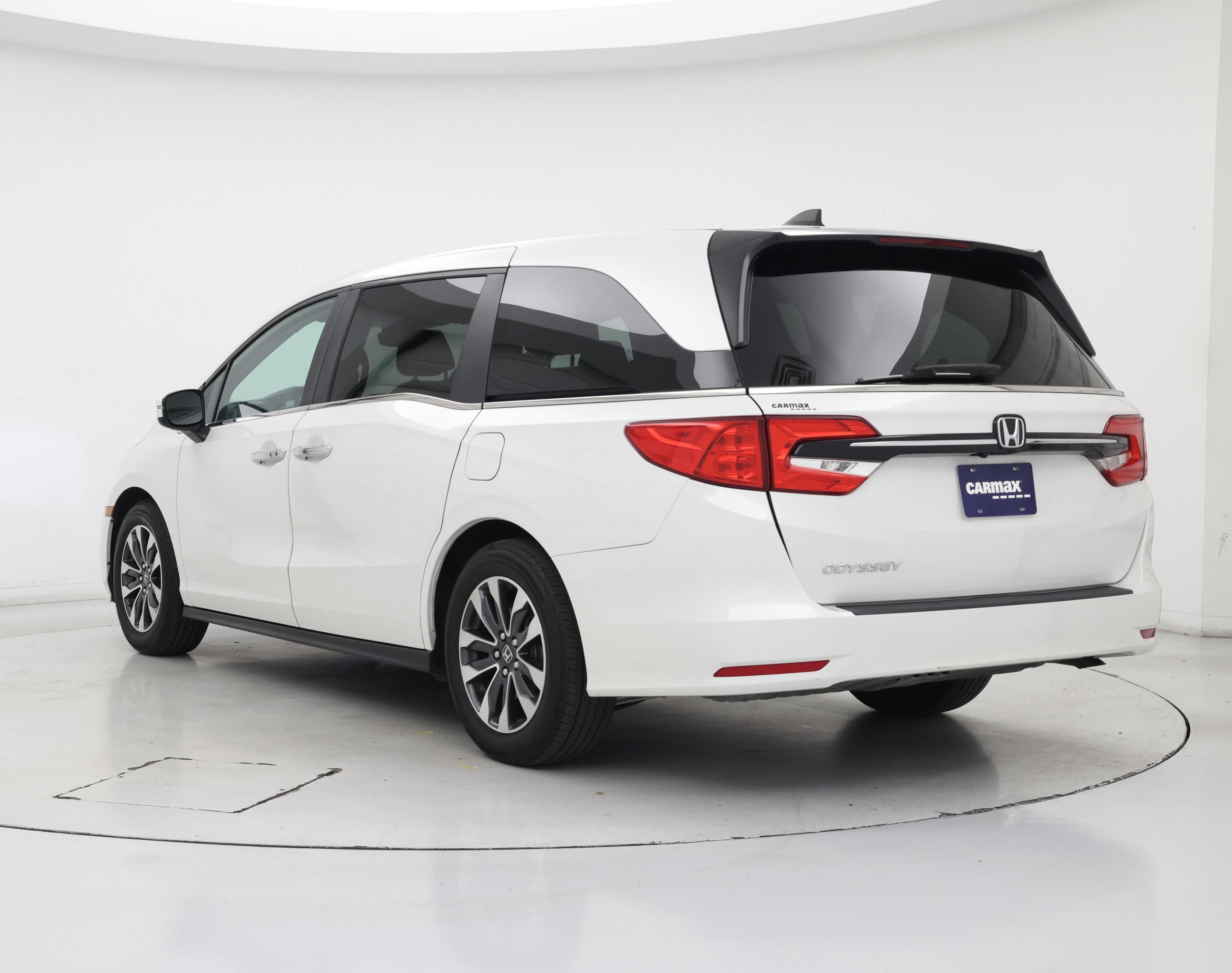 Thumbnail: 2023 Honda Odyssey - 2