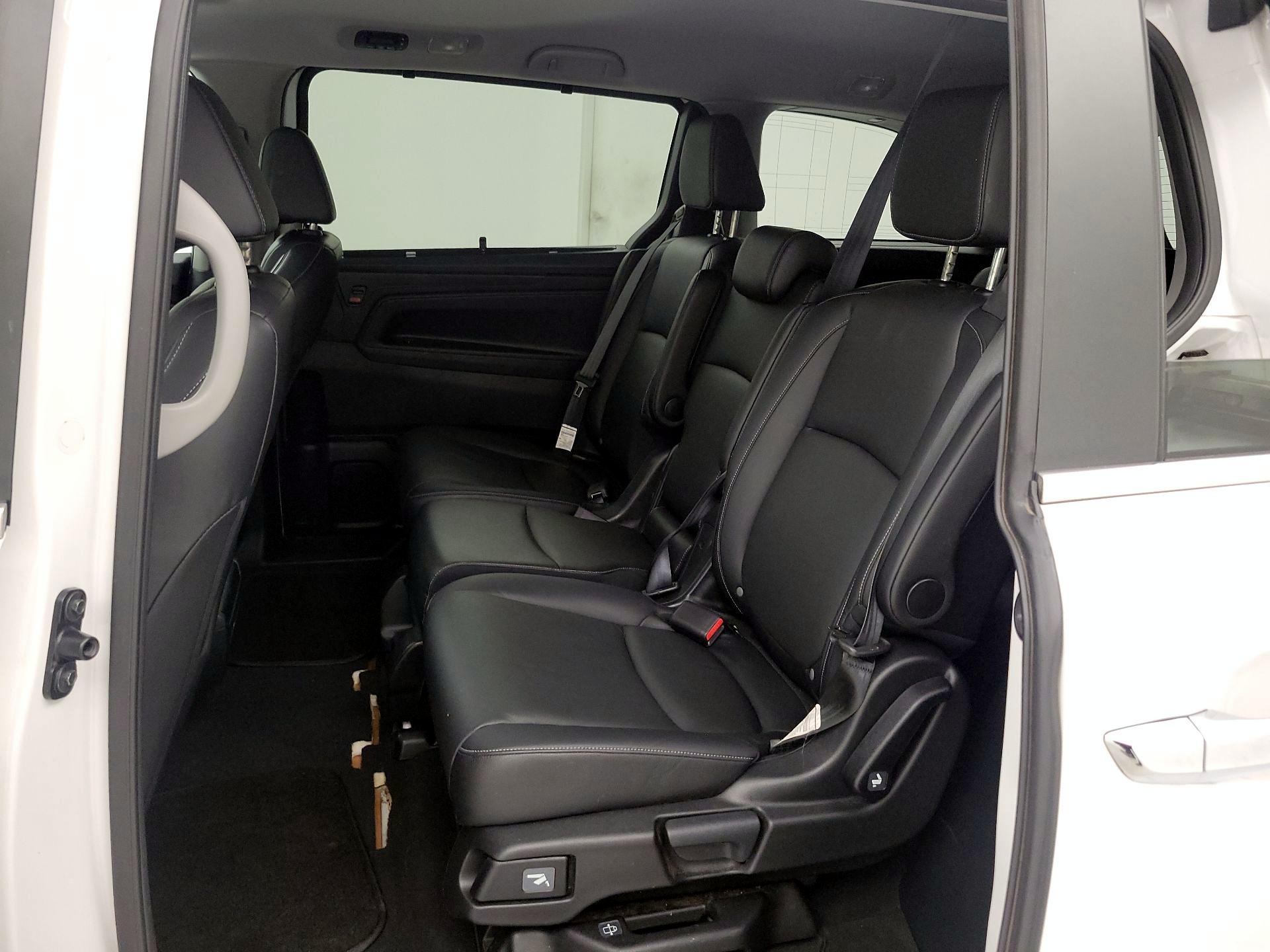 Thumbnail: 2023 Honda Odyssey - 20