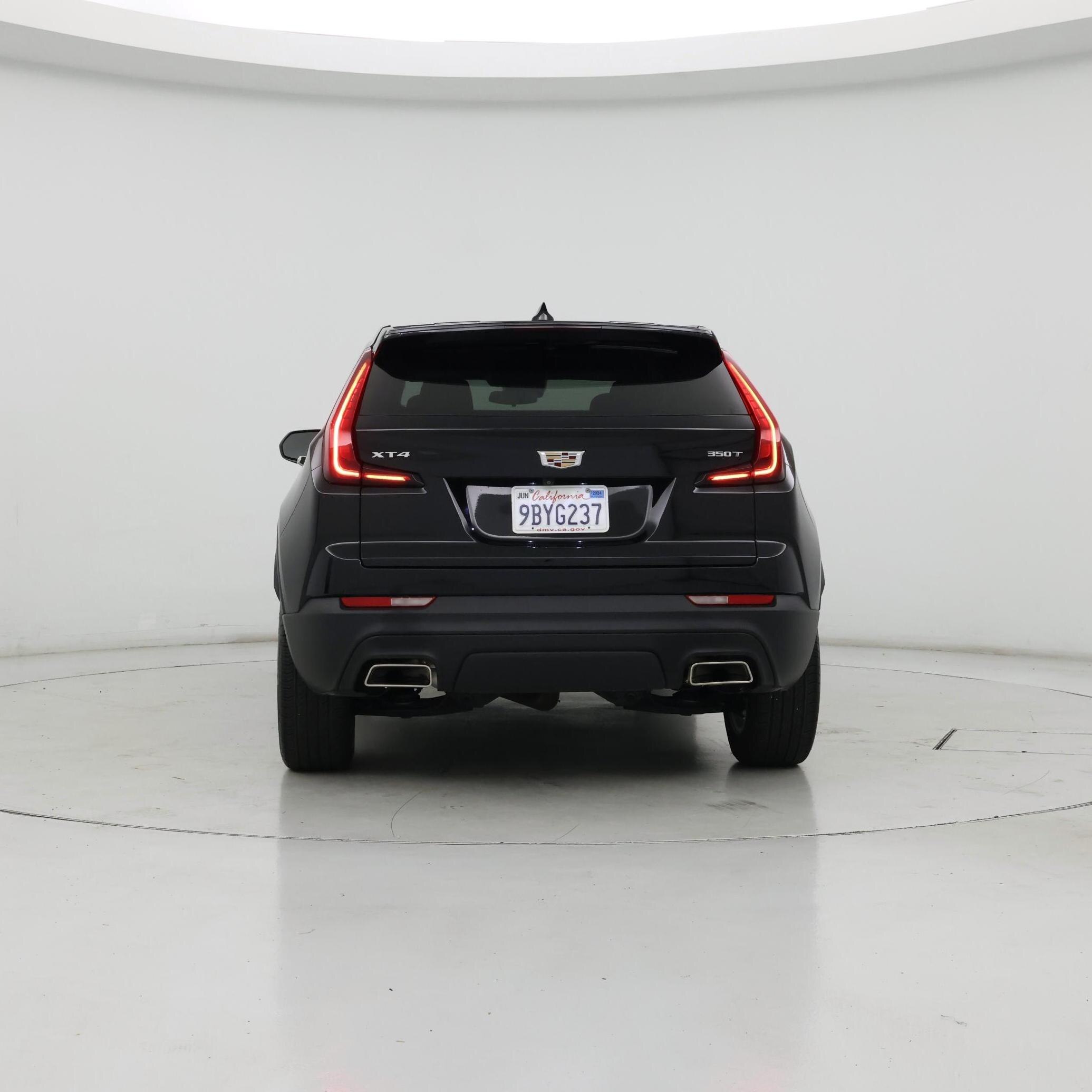 Thumbnail: 2022 Cadillac XT4 - 6