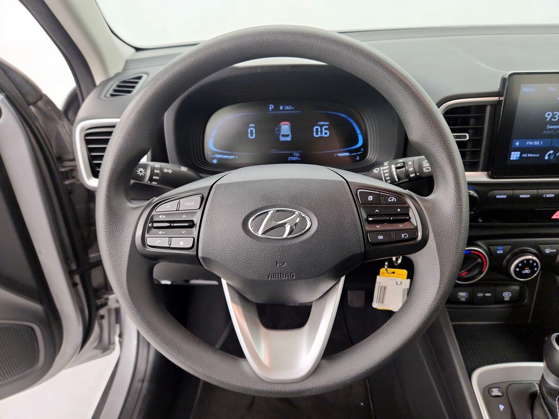 Thumbnail: 2024 Hyundai Venue - 10