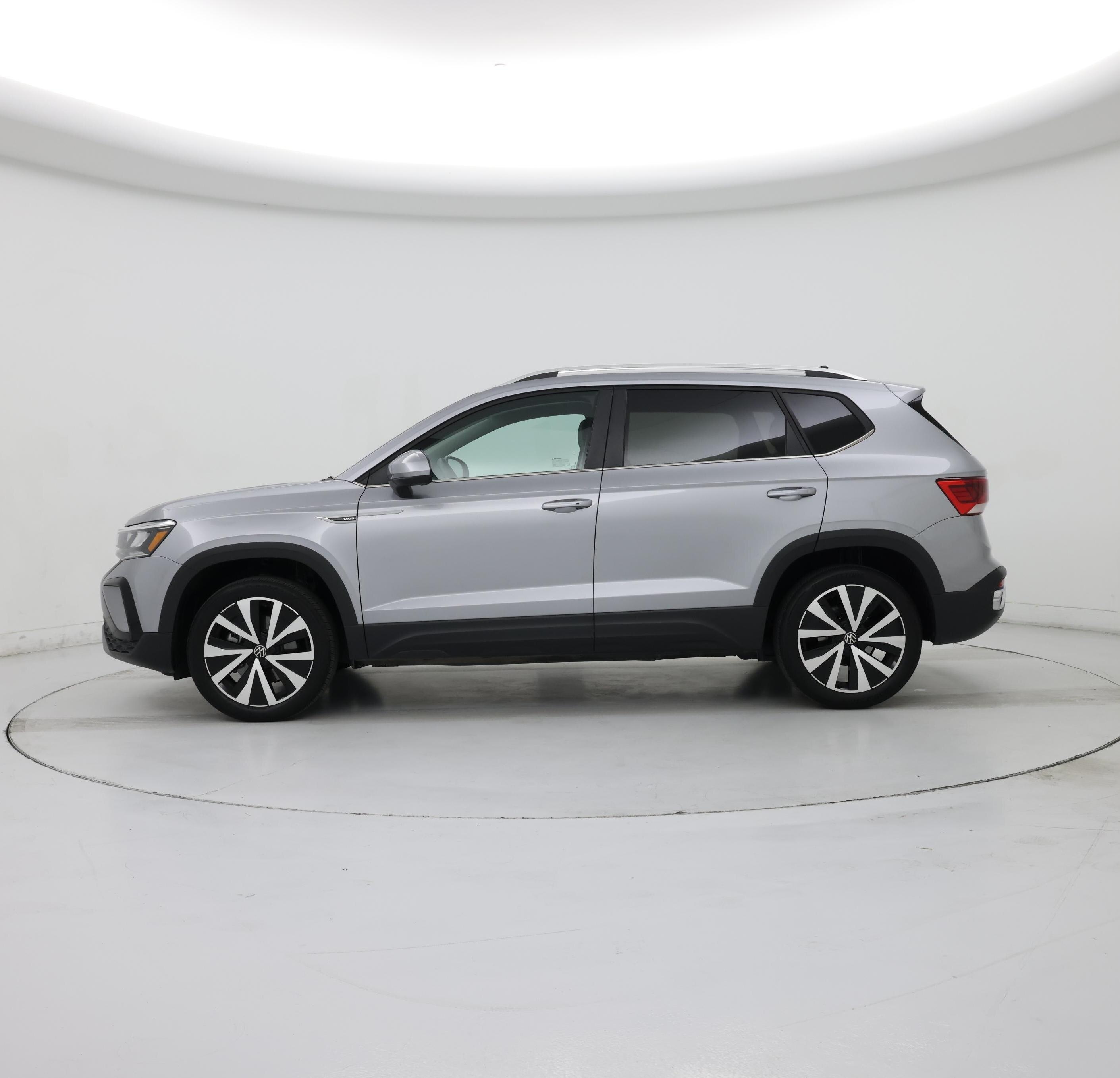 Thumbnail: 2024 Volkswagen Taos - 3