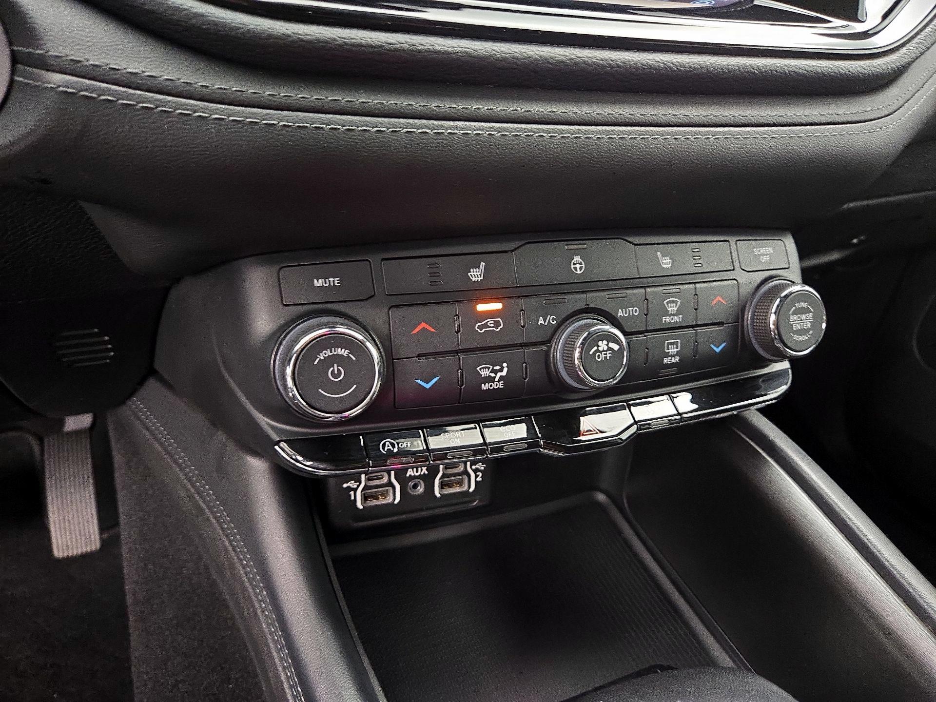 Thumbnail: 2023 Dodge Durango - 16