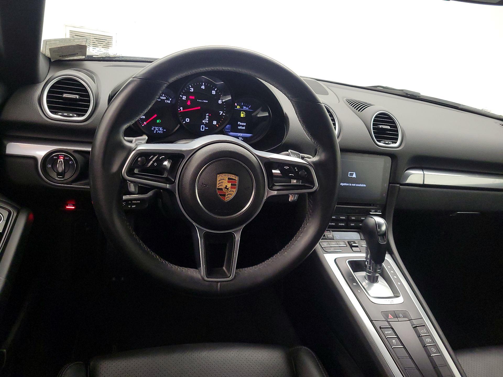 Thumbnail: 2019 Porsche 718 Cayman - 10