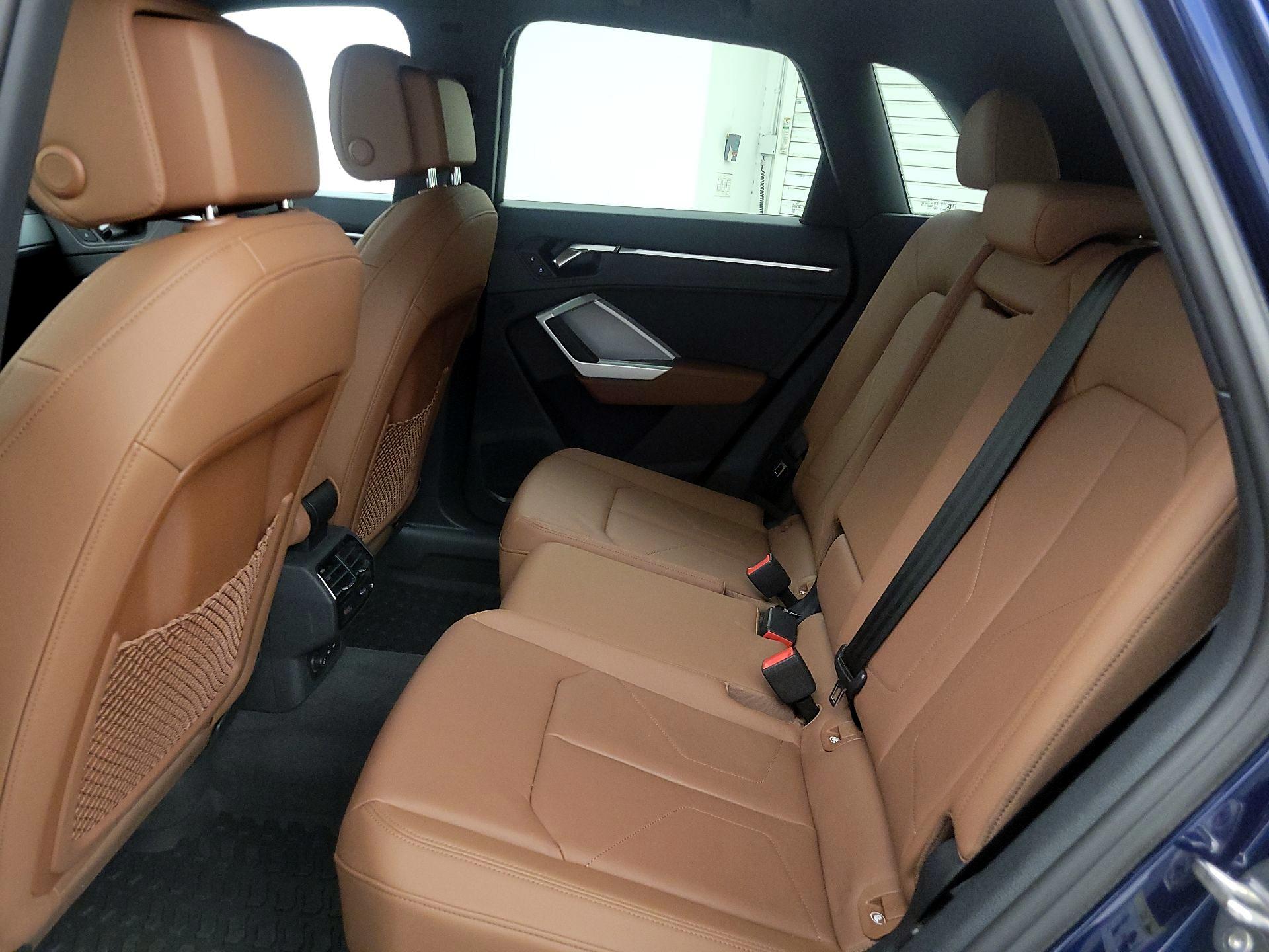 Thumbnail: 2022 Audi Q3 - 20