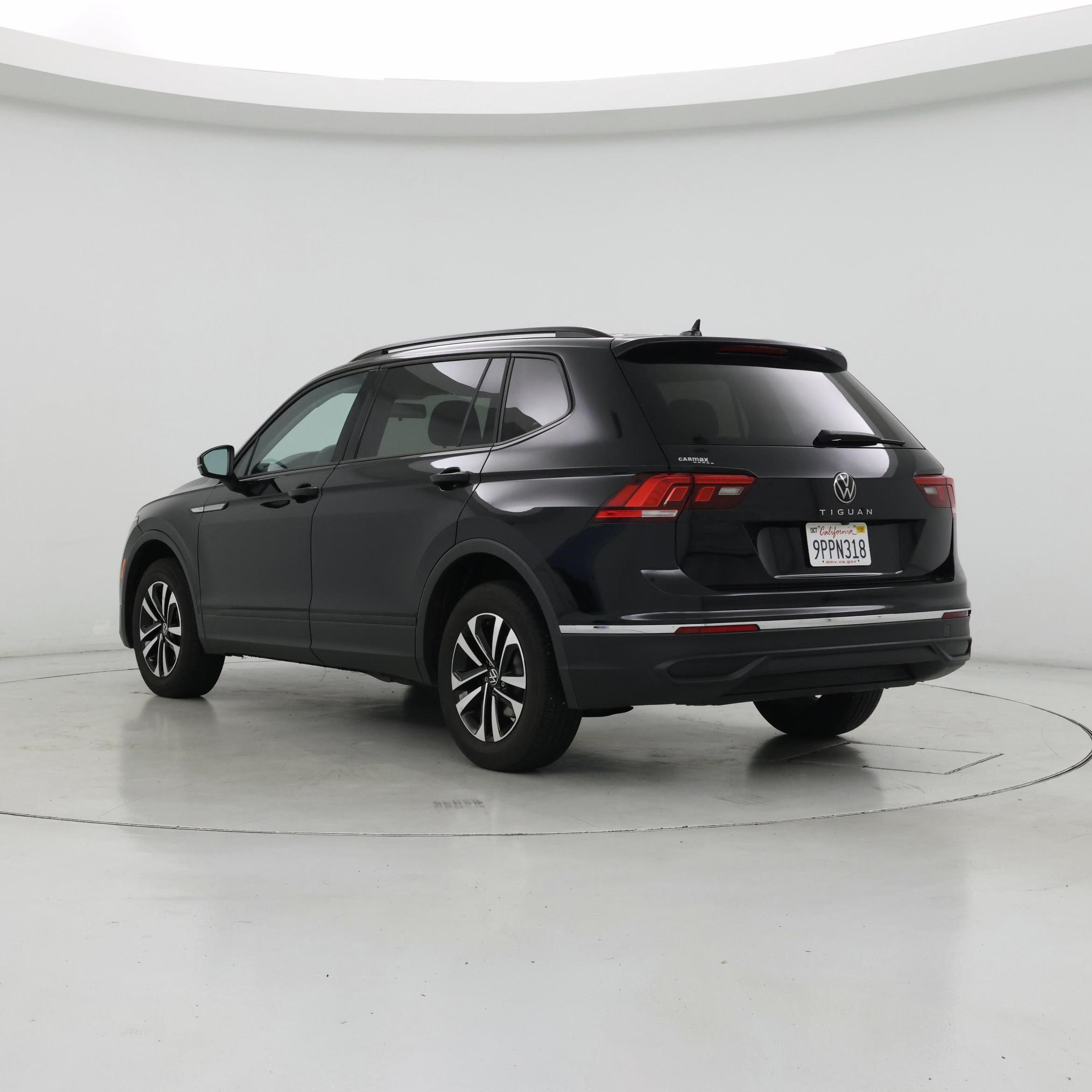 Thumbnail: 2022 Volkswagen Tiguan - 2