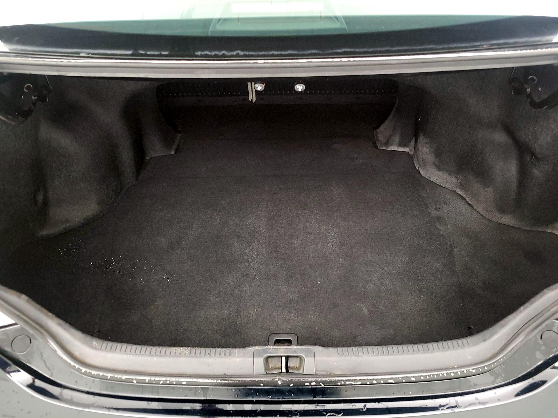 Thumbnail: 2014 Toyota Camry - 18