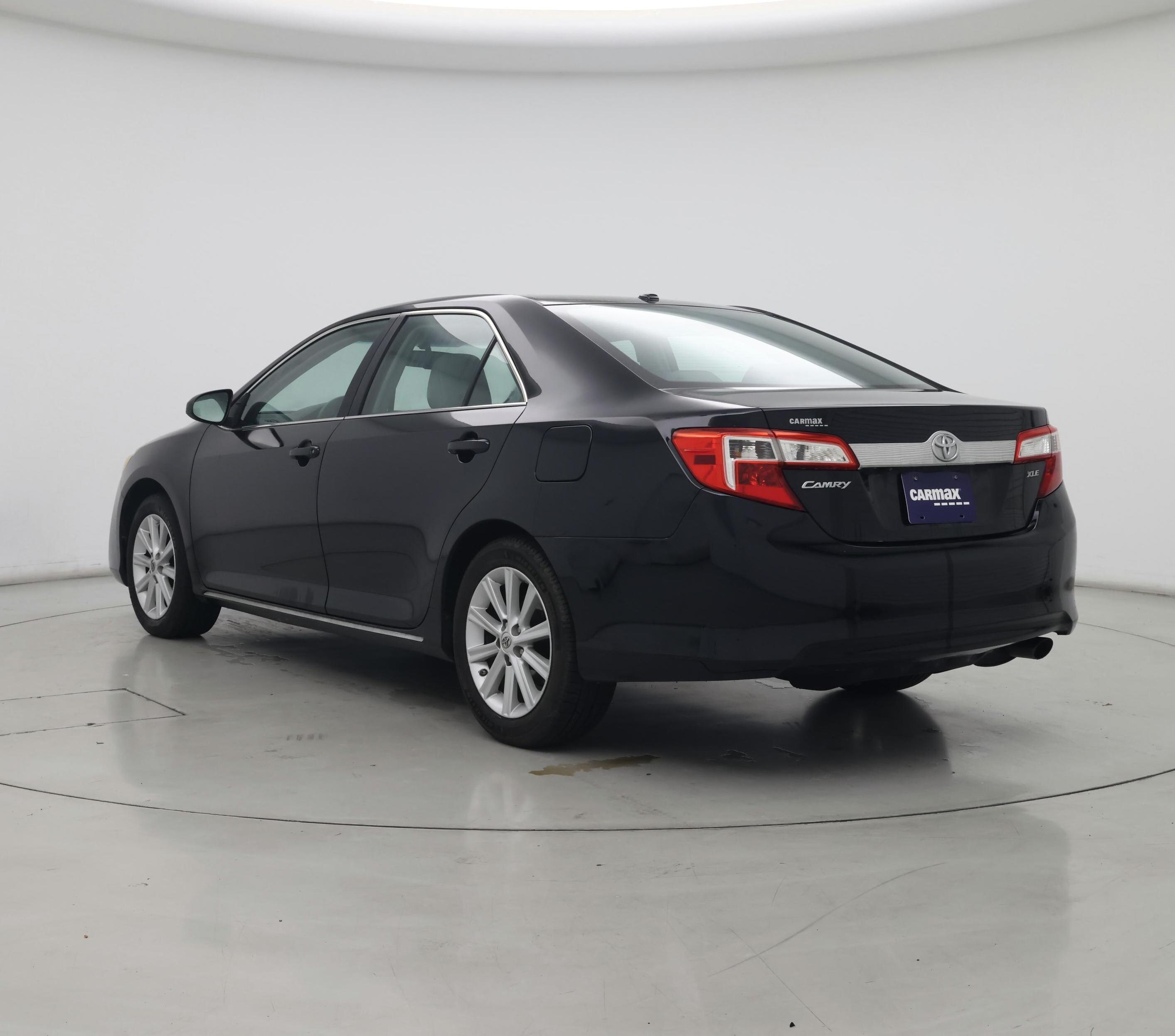 Thumbnail: 2014 Toyota Camry - 2