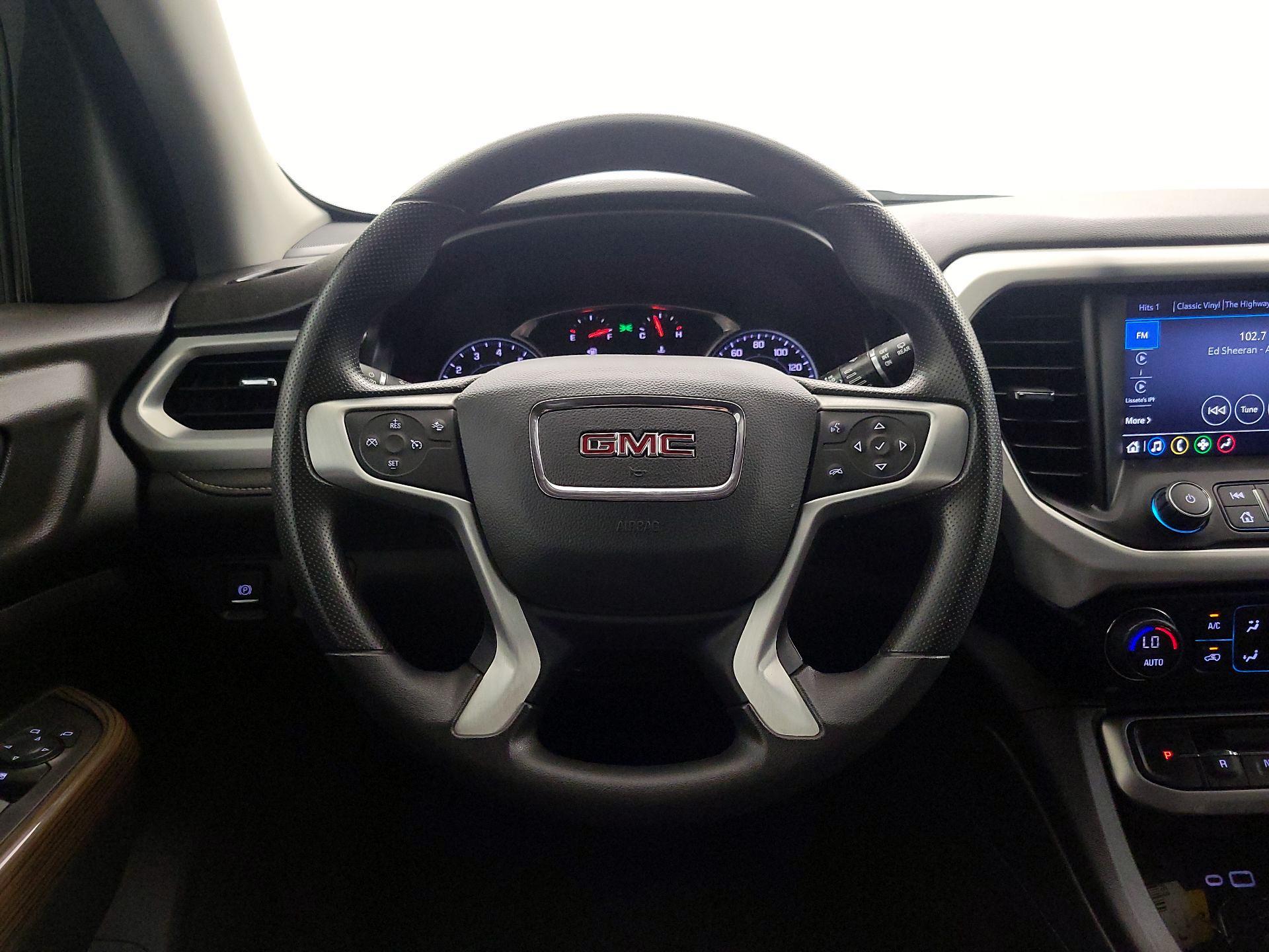 Thumbnail: 2022 GMC Acadia - 10