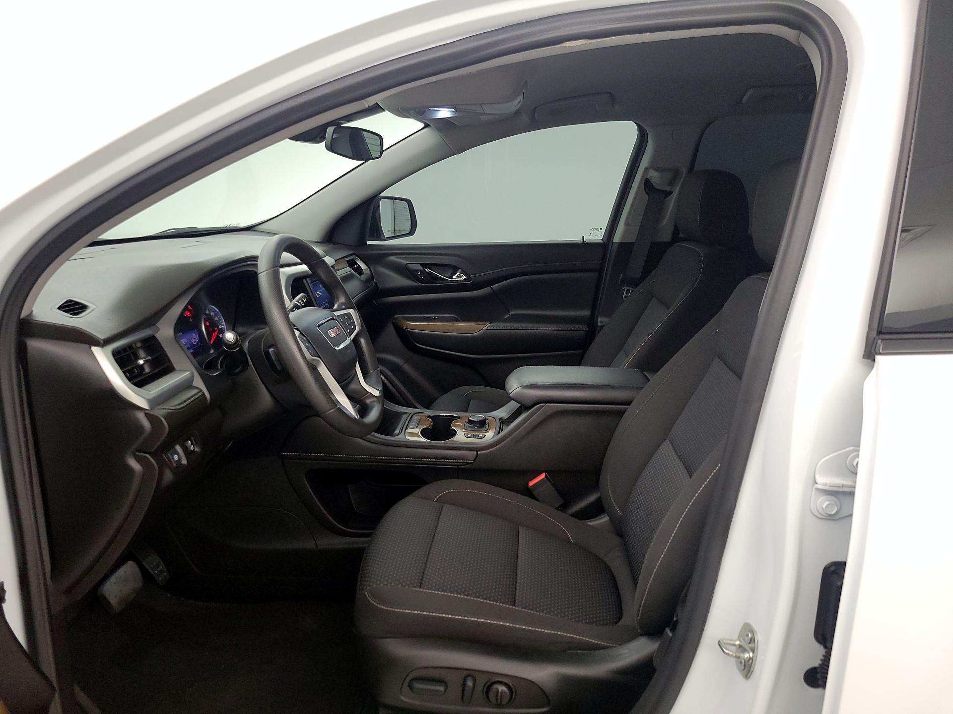 Thumbnail: 2022 GMC Acadia - 11