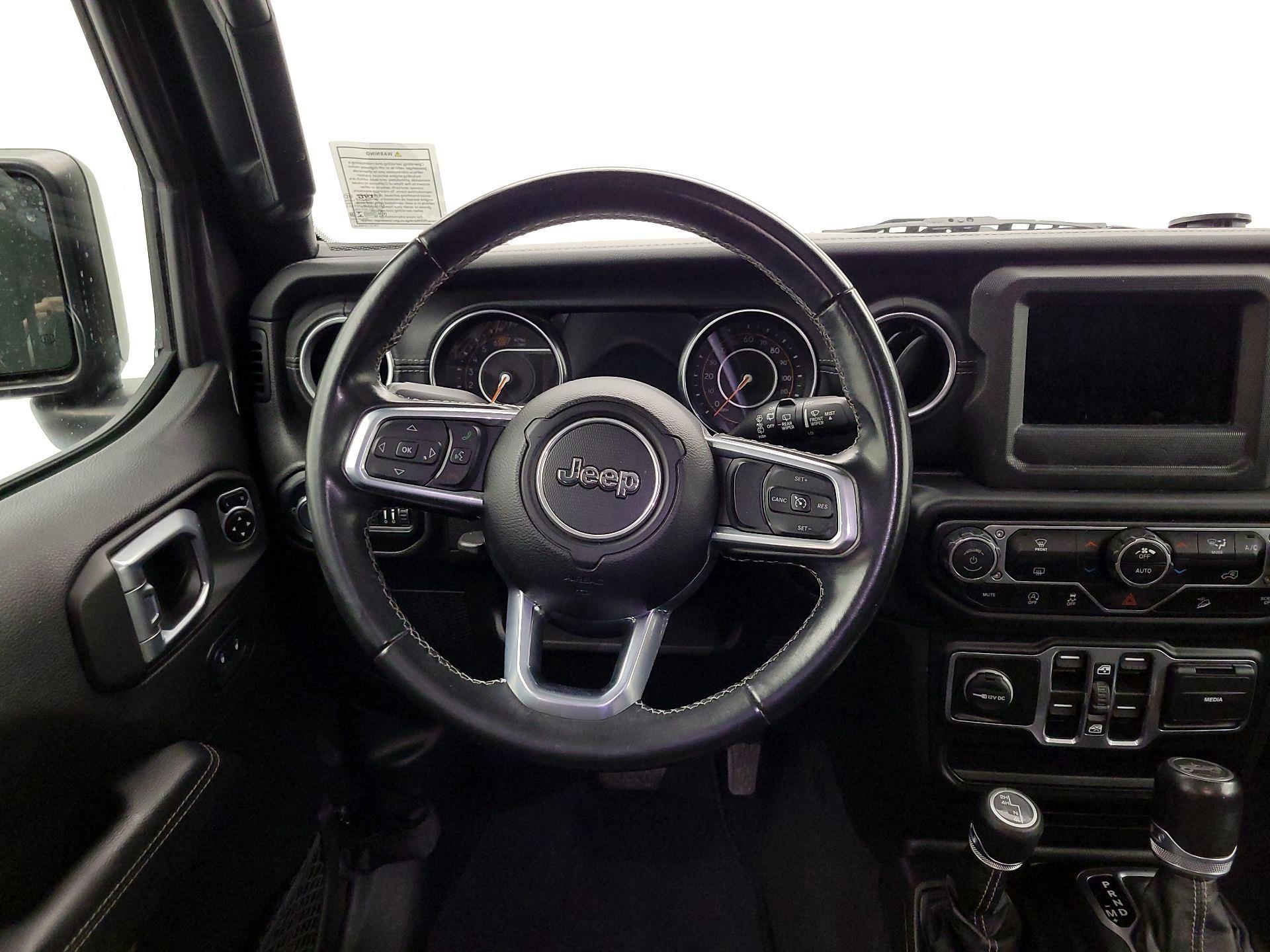 Thumbnail: 2020 Jeep Wrangler - 10